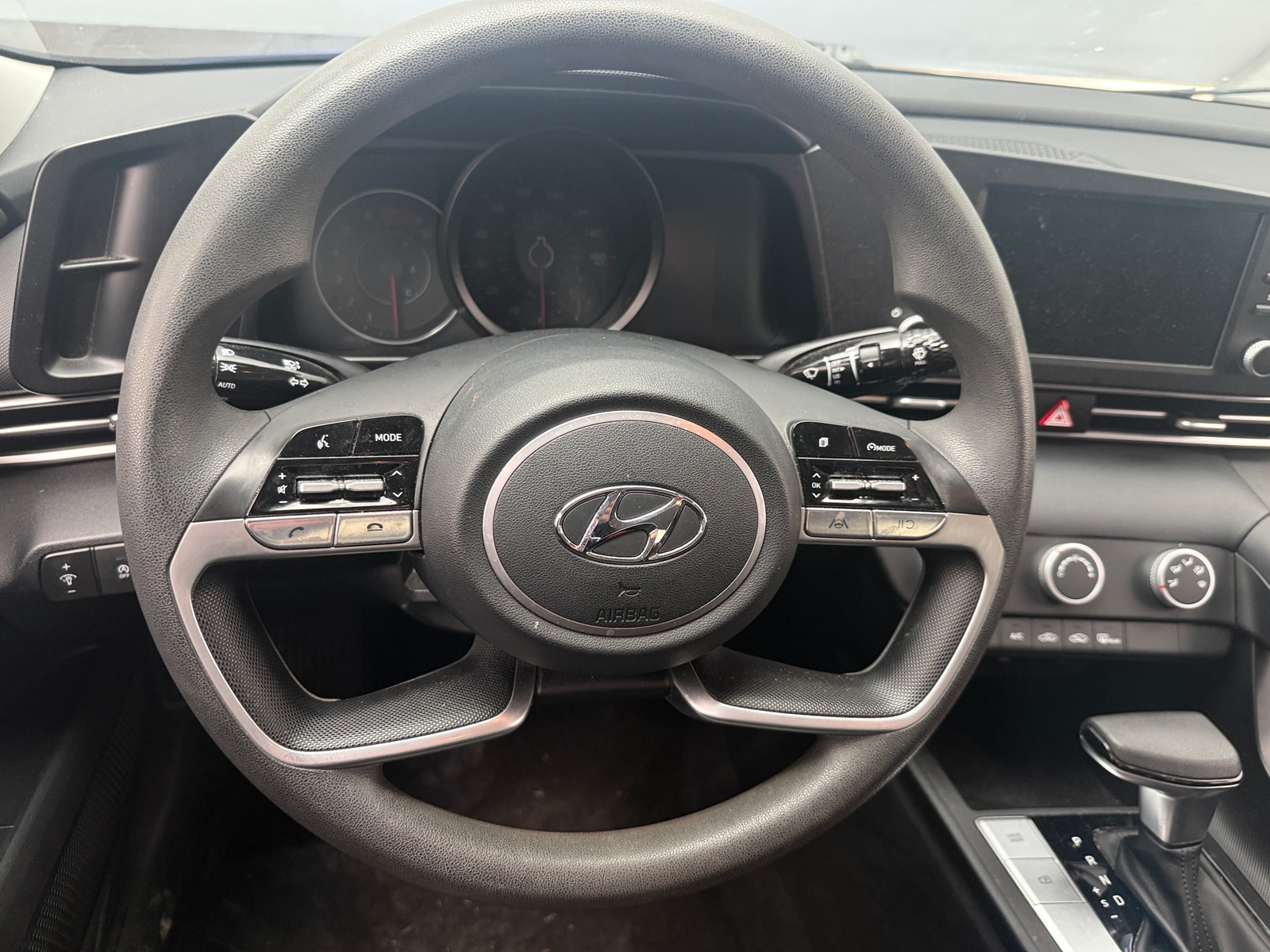 Thumbnail: 2023 Hyundai Elantra - 5