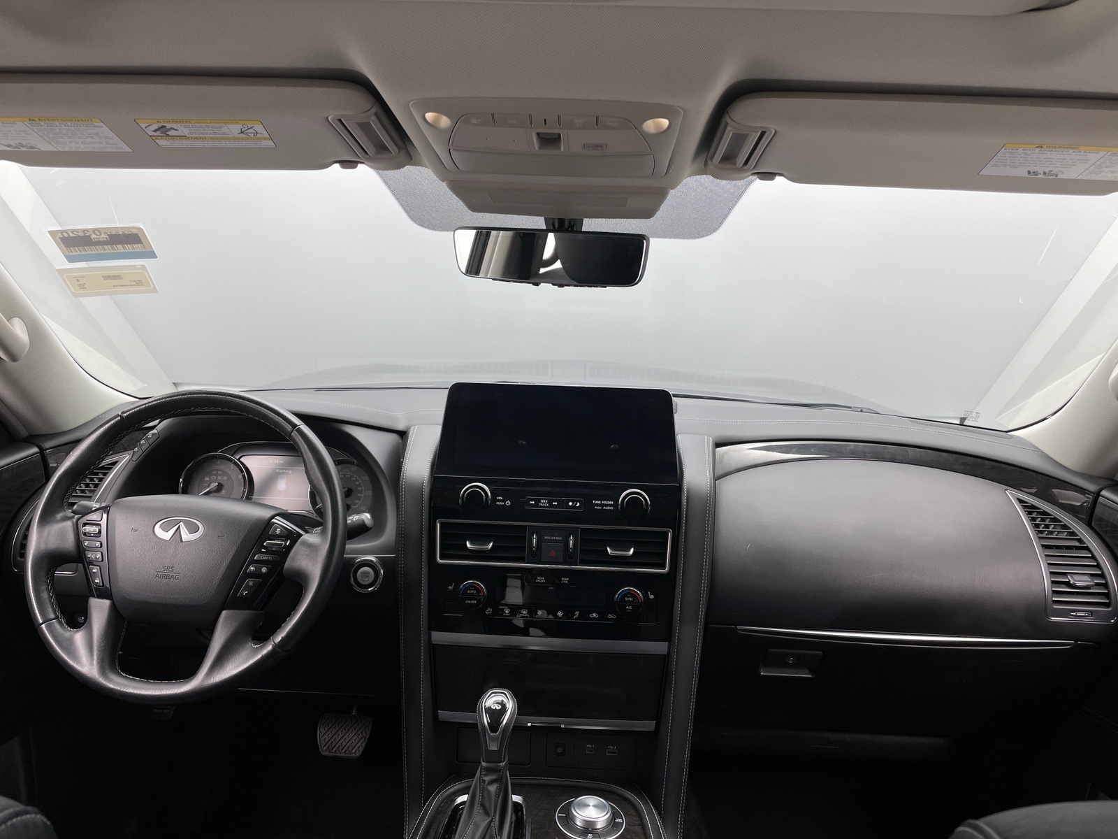 Thumbnail: 2024 INFINITI QX80 - 2