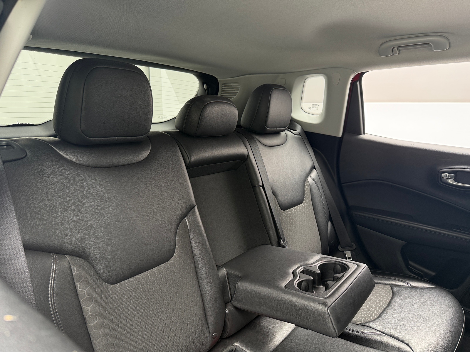 Thumbnail: 2018 Jeep Compass - 6