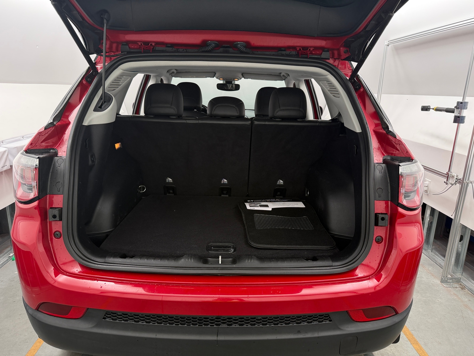 Thumbnail: 2018 Jeep Compass - 7