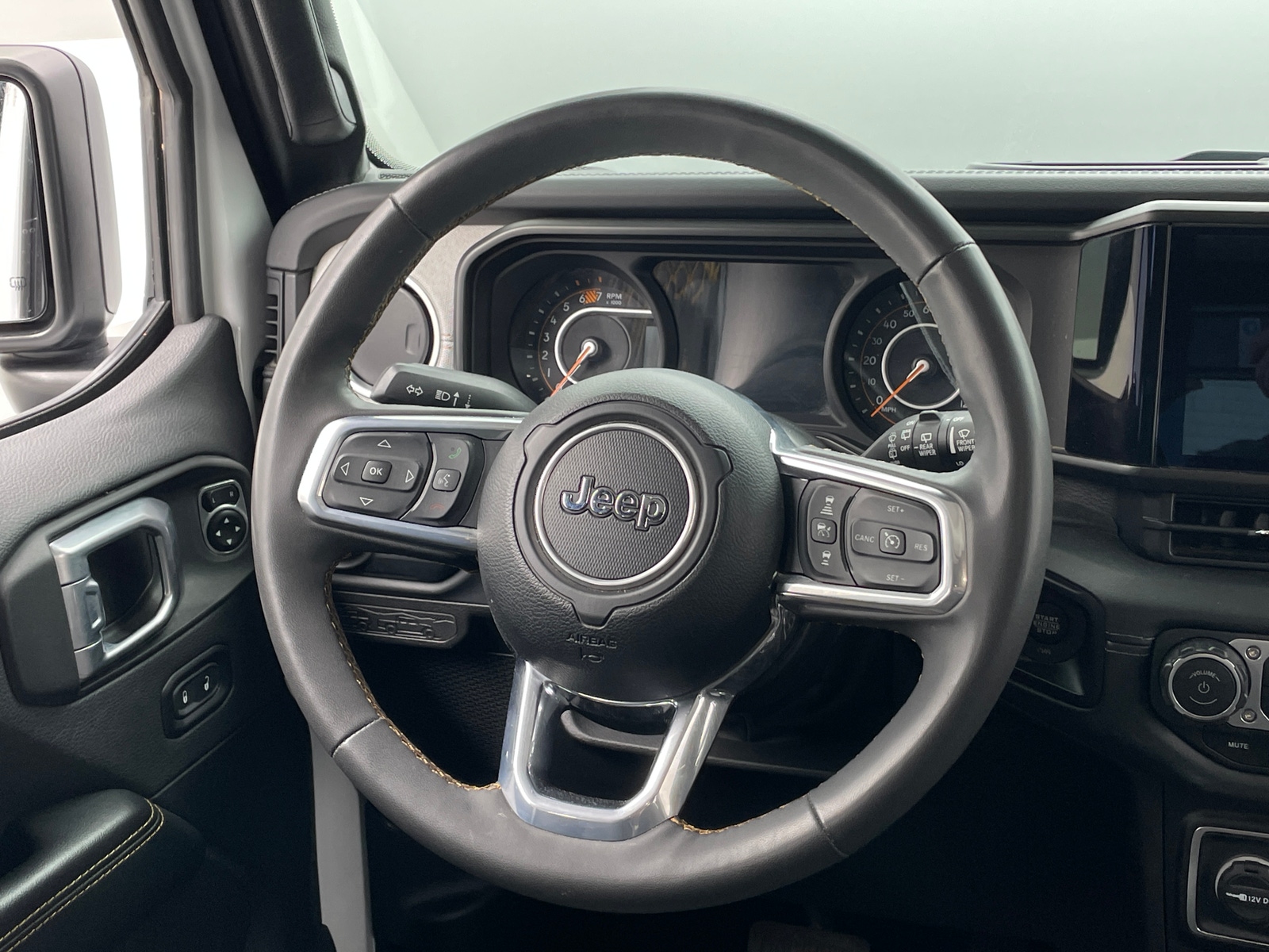 Thumbnail: 2024 Jeep Wrangler - 5