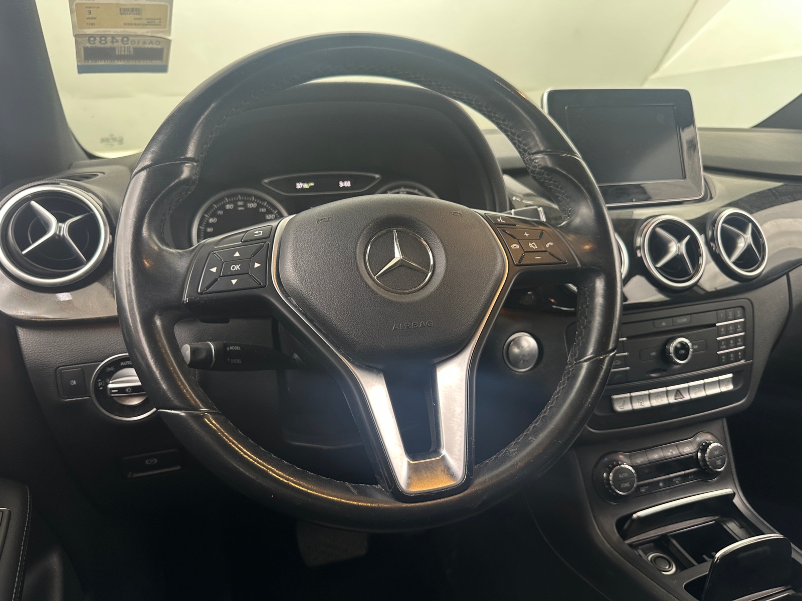Thumbnail: 2017 Mercedes-Benz B-Class - 4