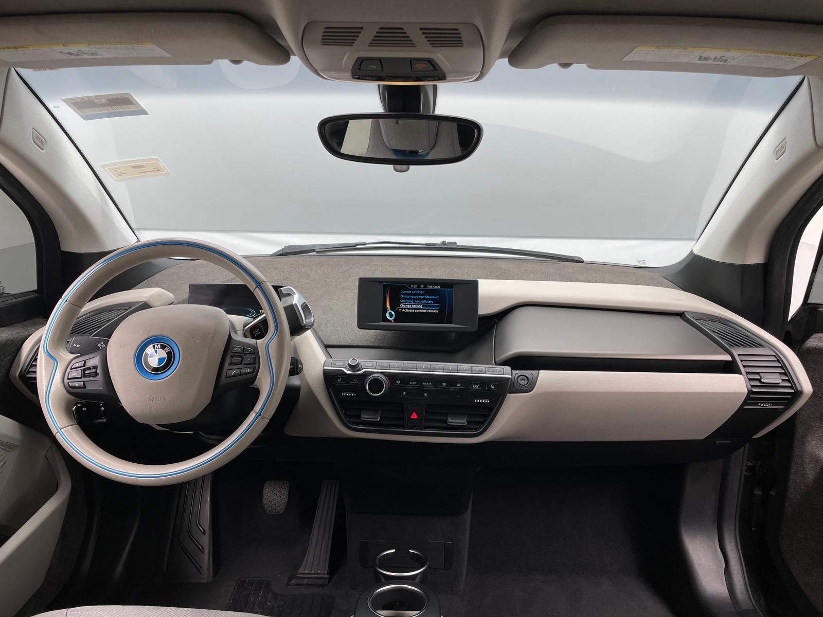 Thumbnail: 2015 BMW i3 - 3