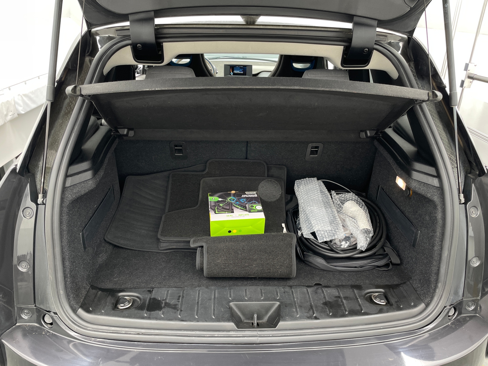 Thumbnail: 2015 BMW i3 - 7