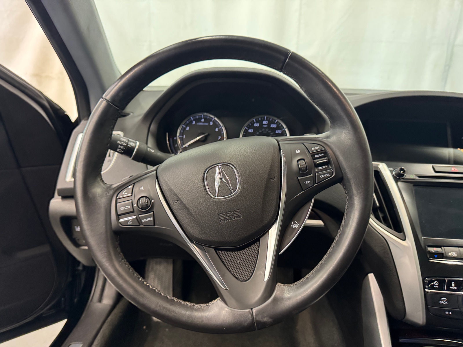 Thumbnail: 2015 Acura TLX - 4
