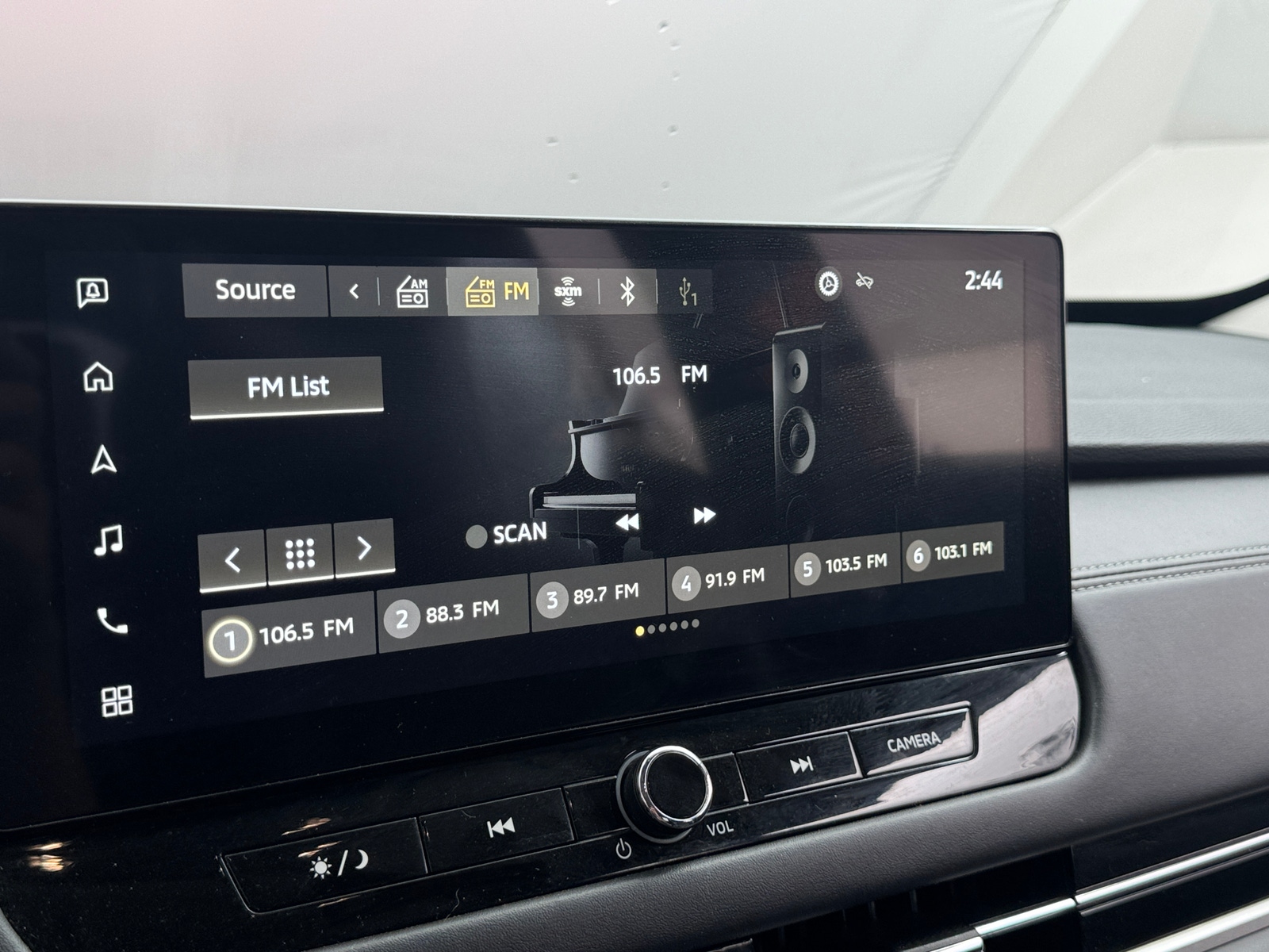 Thumbnail: 2025 Mitsubishi Outlander - 3