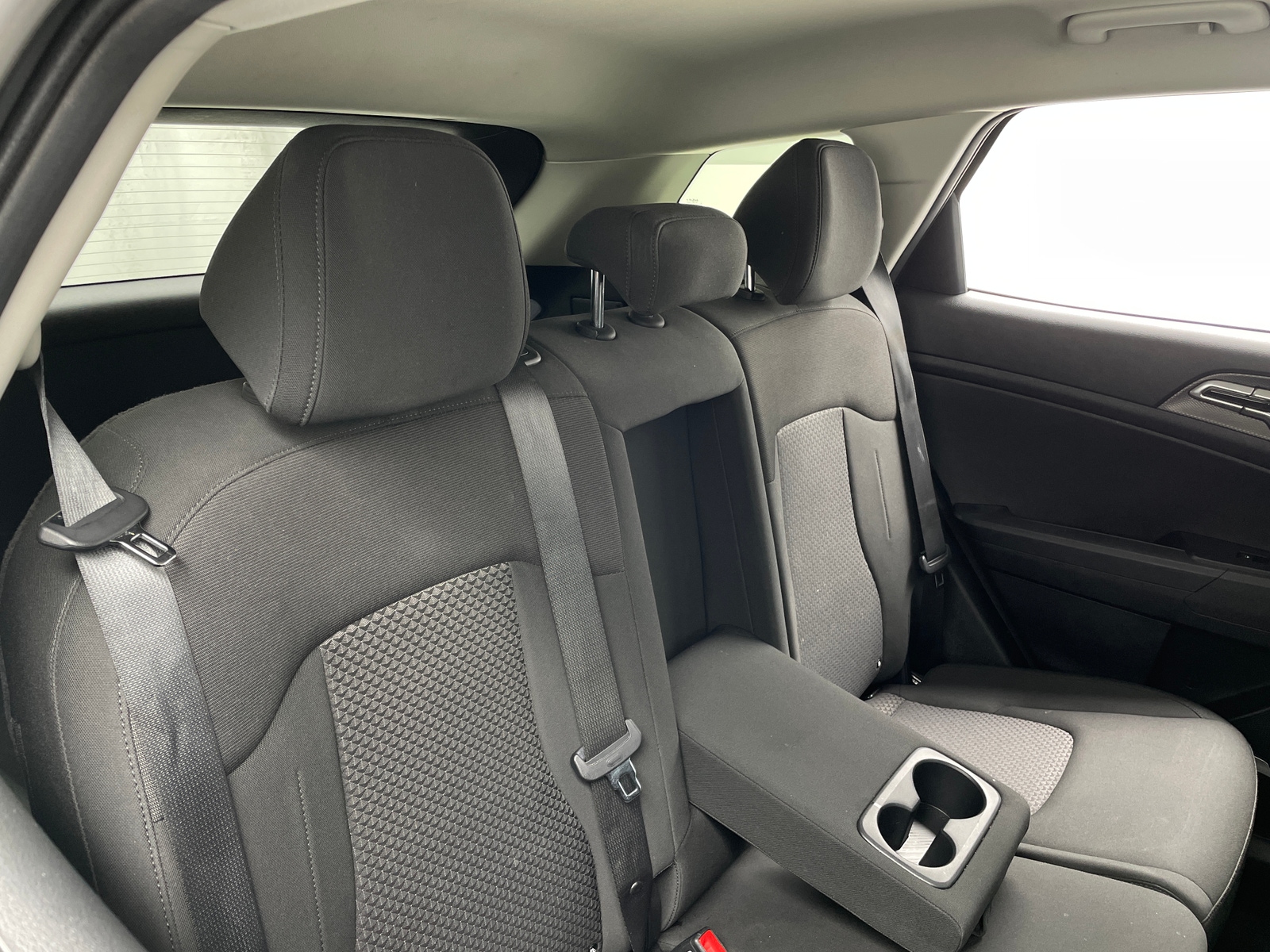 Thumbnail: 2023 Kia Sportage - 6