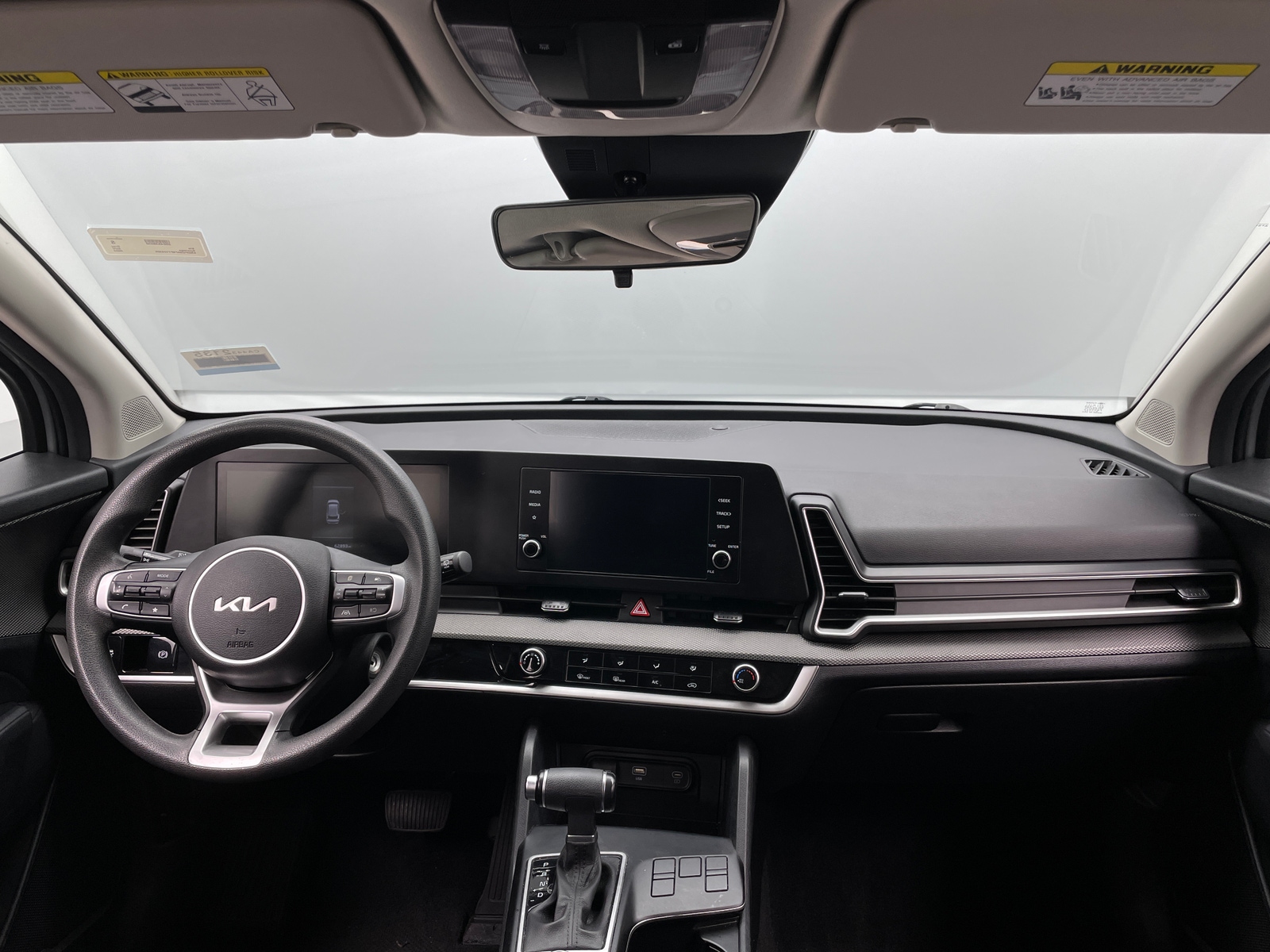 Thumbnail: 2023 Kia Sportage - 3