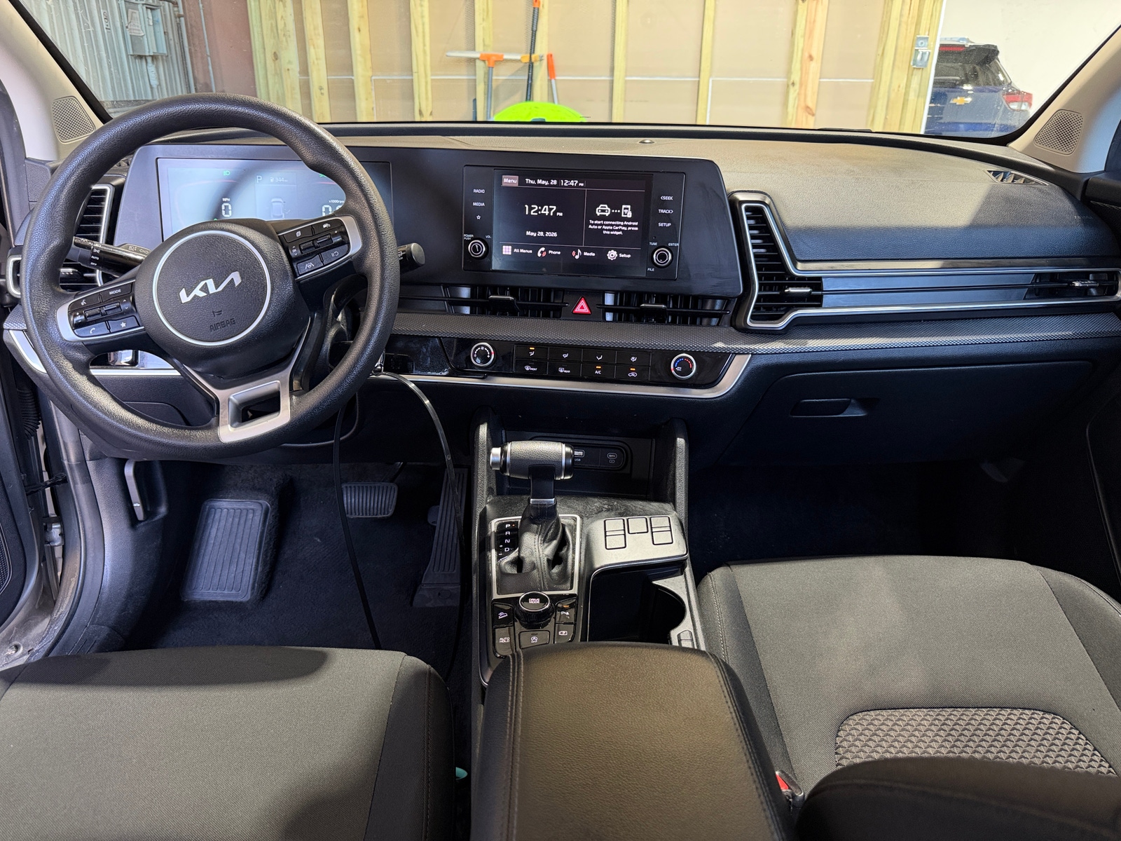 Thumbnail: 2023 Kia Sportage - 3