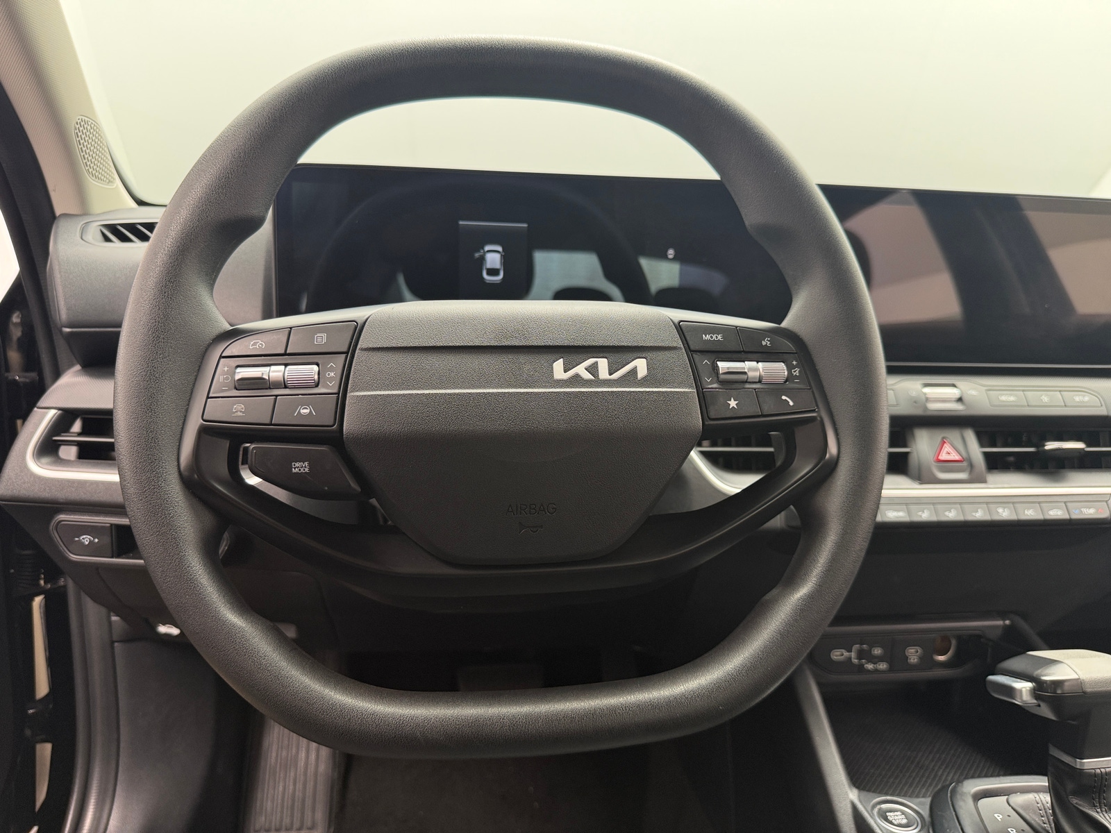 Thumbnail: 2025 Kia K4 - 5