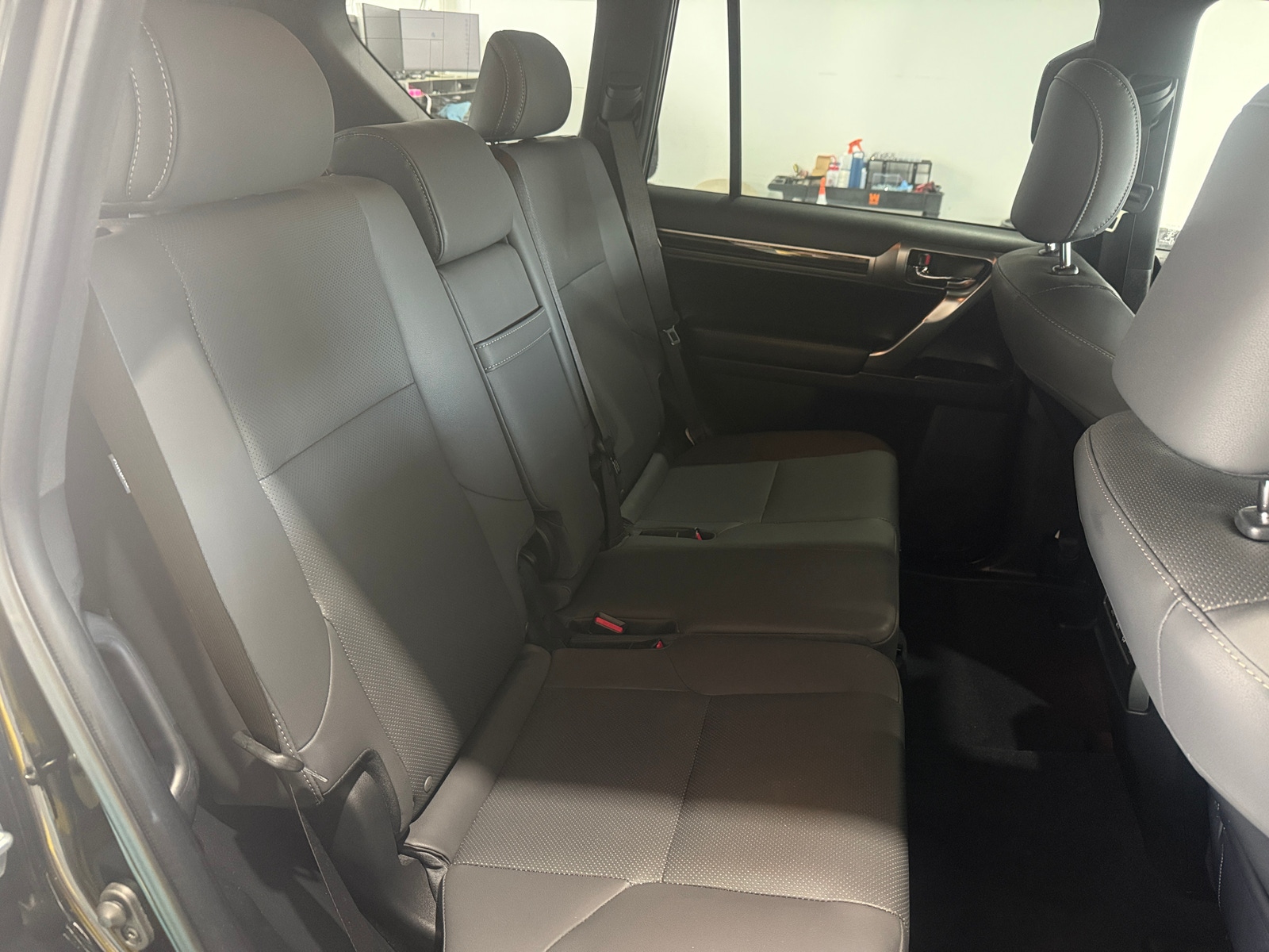Thumbnail: 2023 Lexus GX - 6