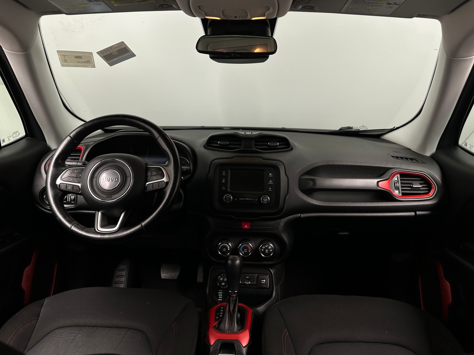 Thumbnail: 2016 Jeep Renegade - 3