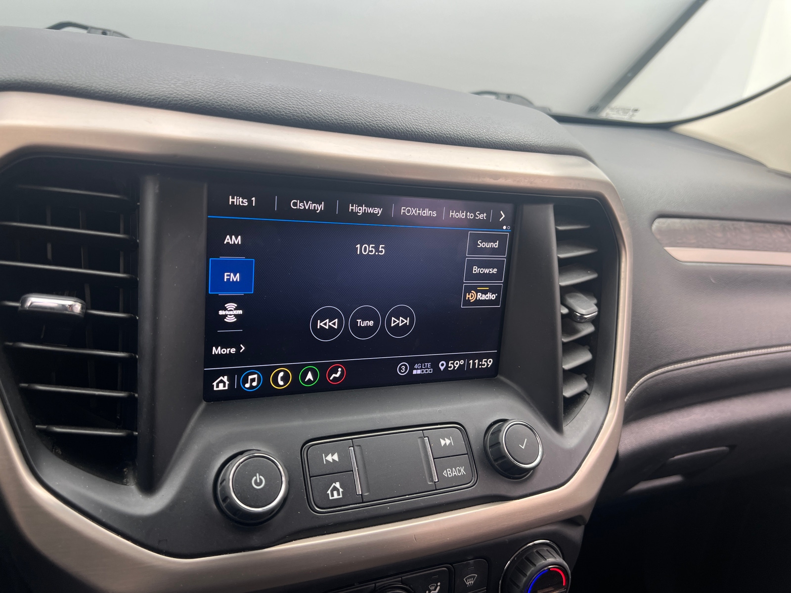 Thumbnail: 2020 GMC Acadia - 3