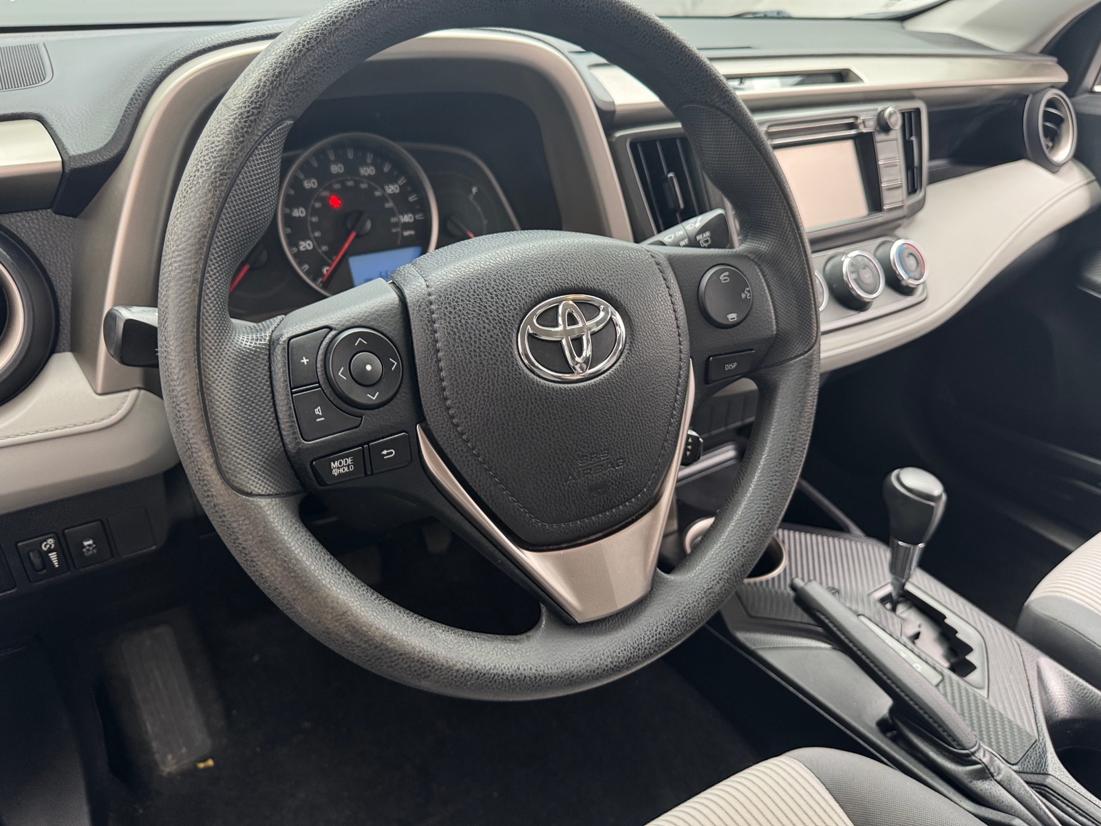 Thumbnail: 2015 Toyota RAV4 - 5