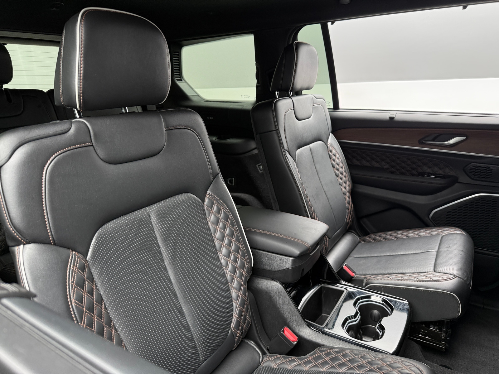 Thumbnail: 2021 Jeep Grand Cherokee L - 5