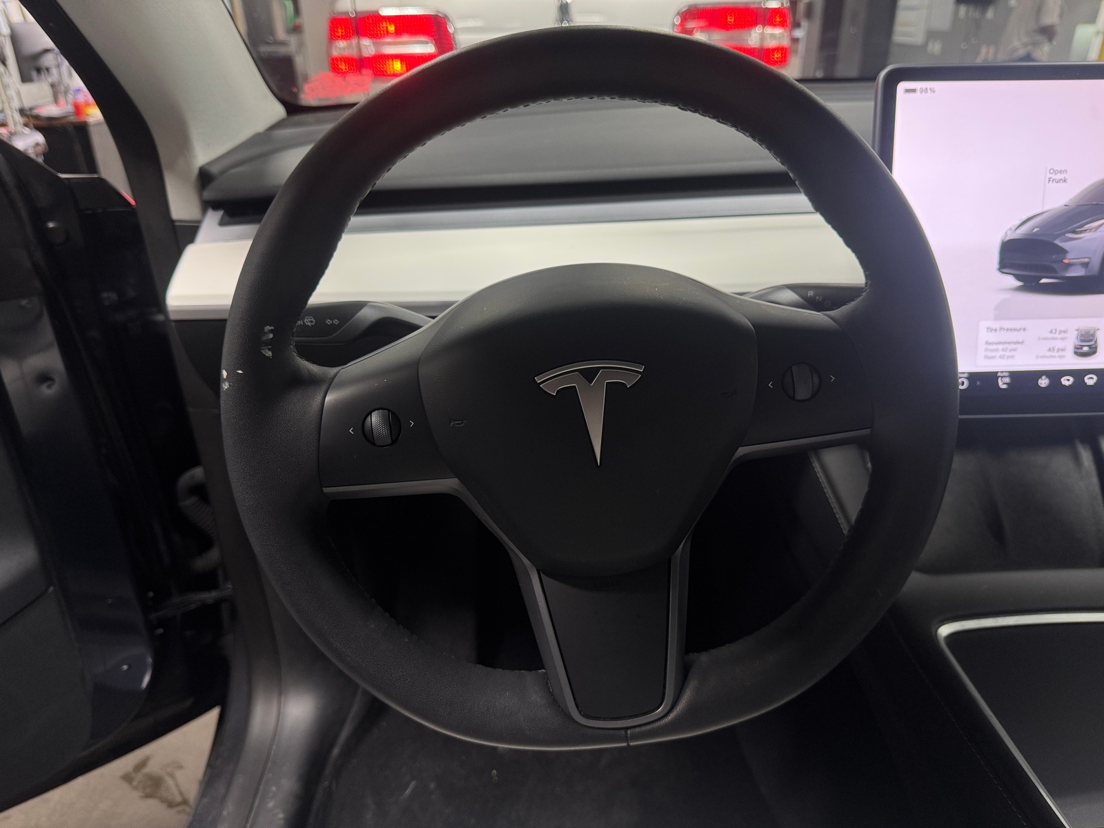 Thumbnail: 2023 Tesla Model Y - 4