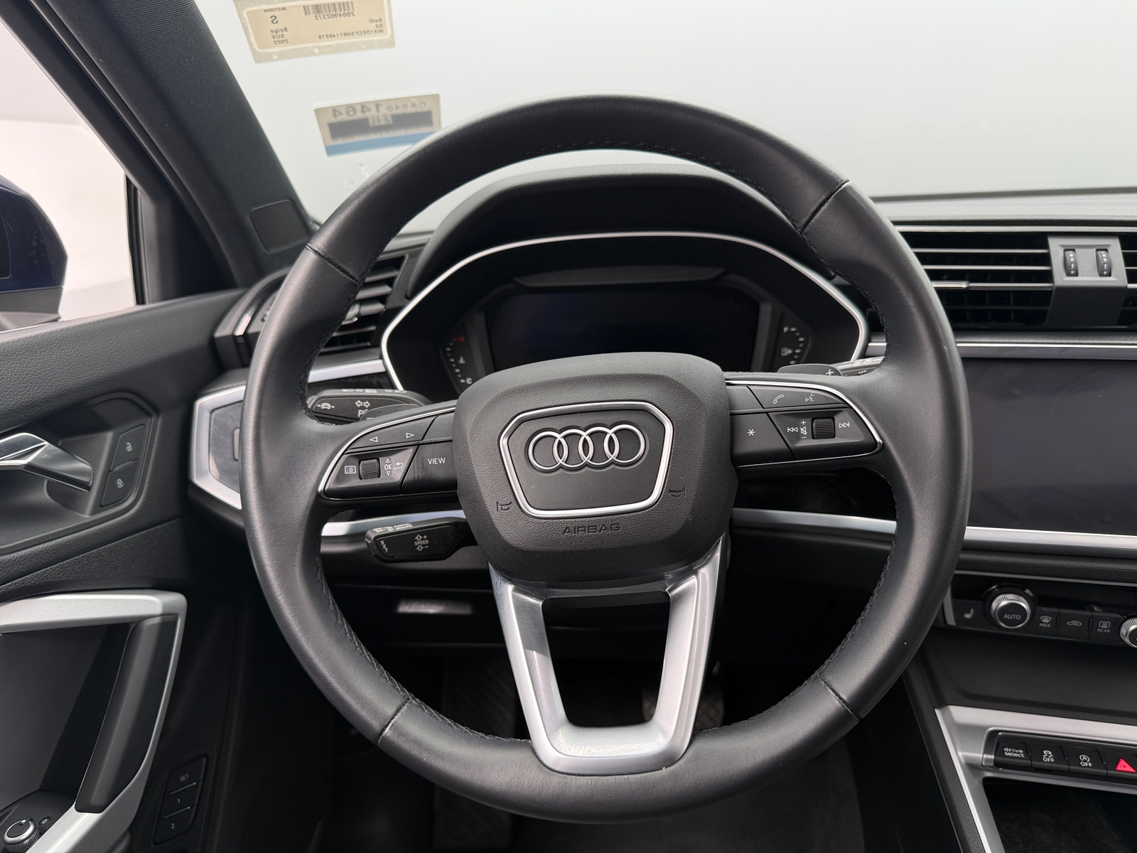 Thumbnail: 2022 Audi Q3 - 4