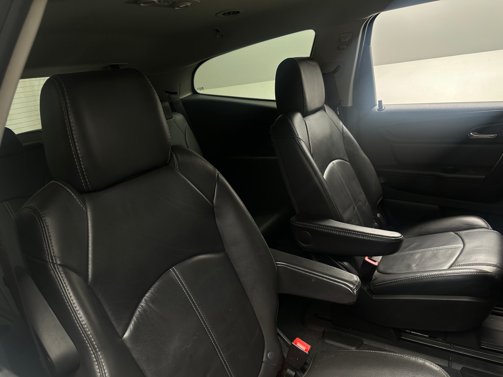 Thumbnail: 2017 Chevrolet Traverse - 5