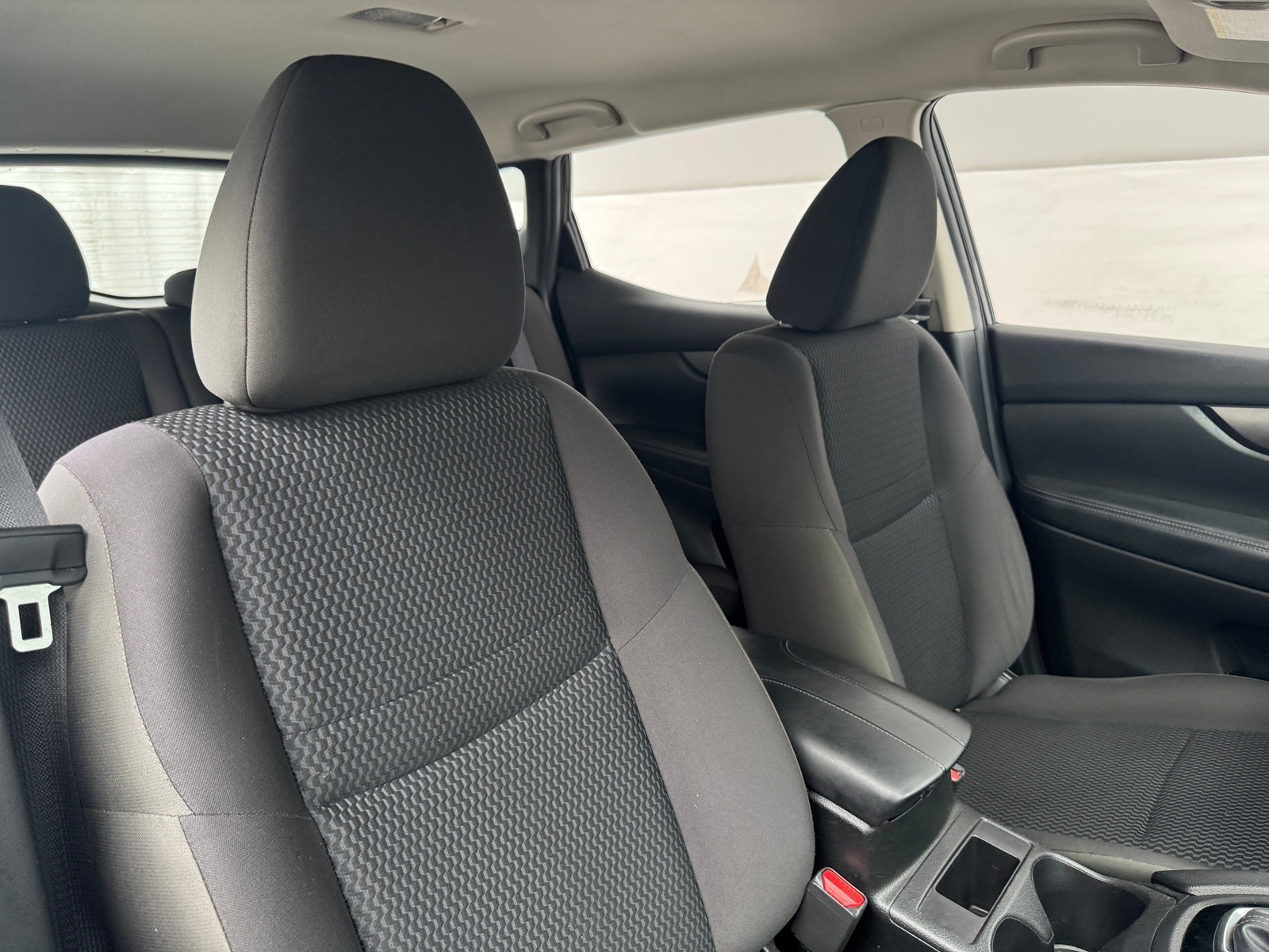 Thumbnail: 2018 Nissan Rogue Sport - 2