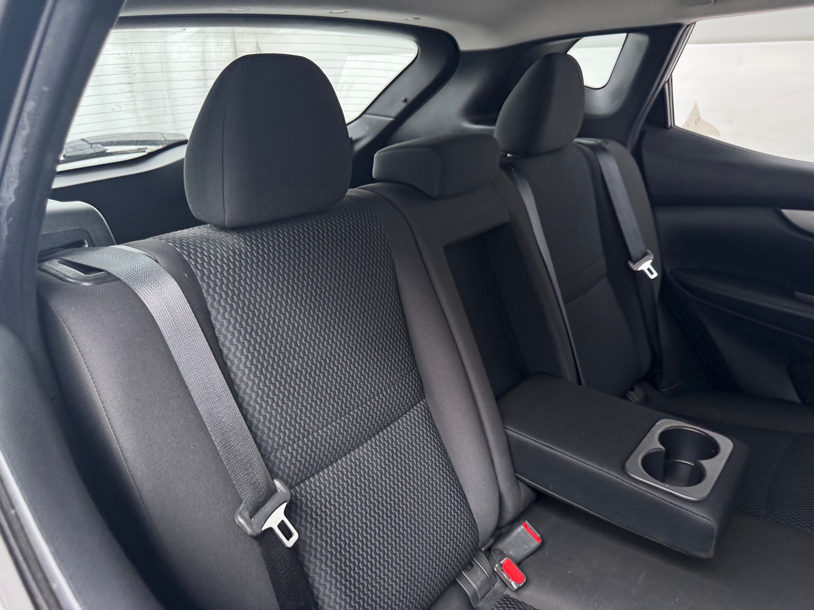 Thumbnail: 2018 Nissan Rogue Sport - 6