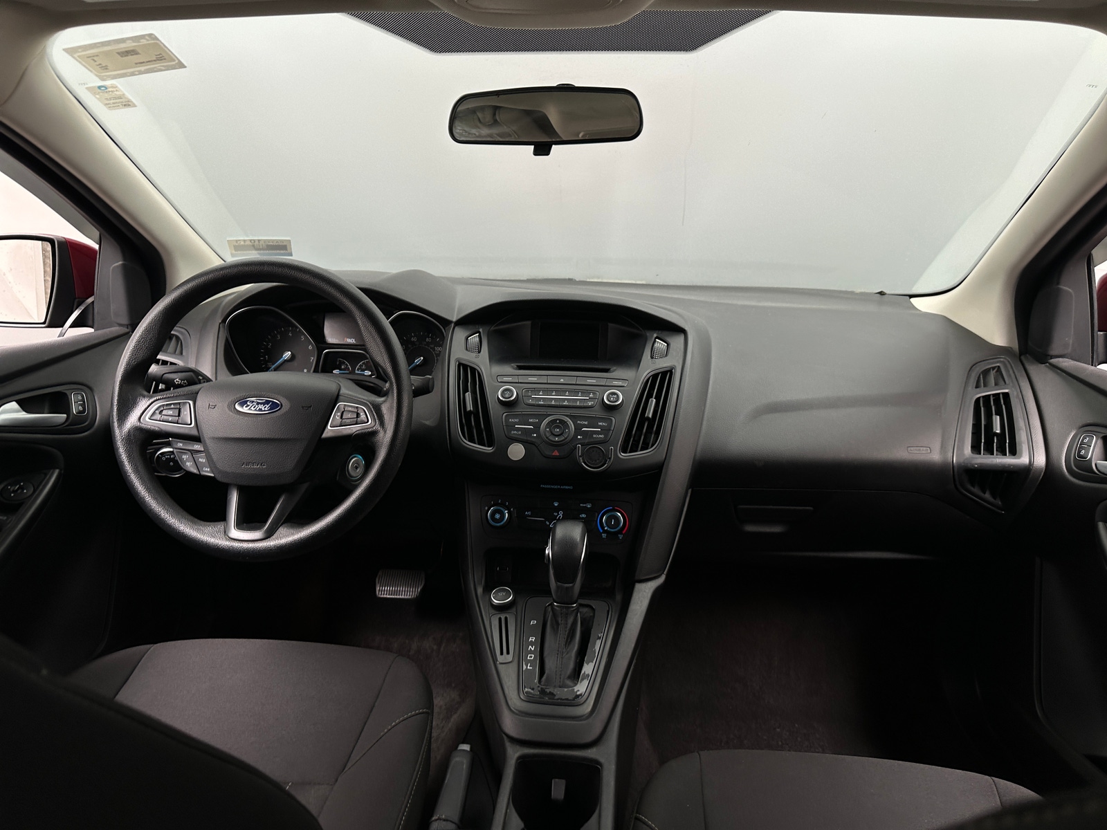 Thumbnail: 2017 Ford Focus - 3