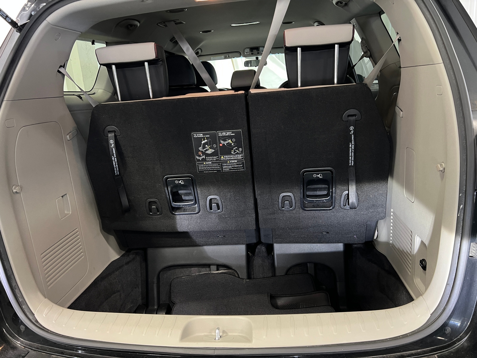 Thumbnail: 2019 Kia Sedona - 6
