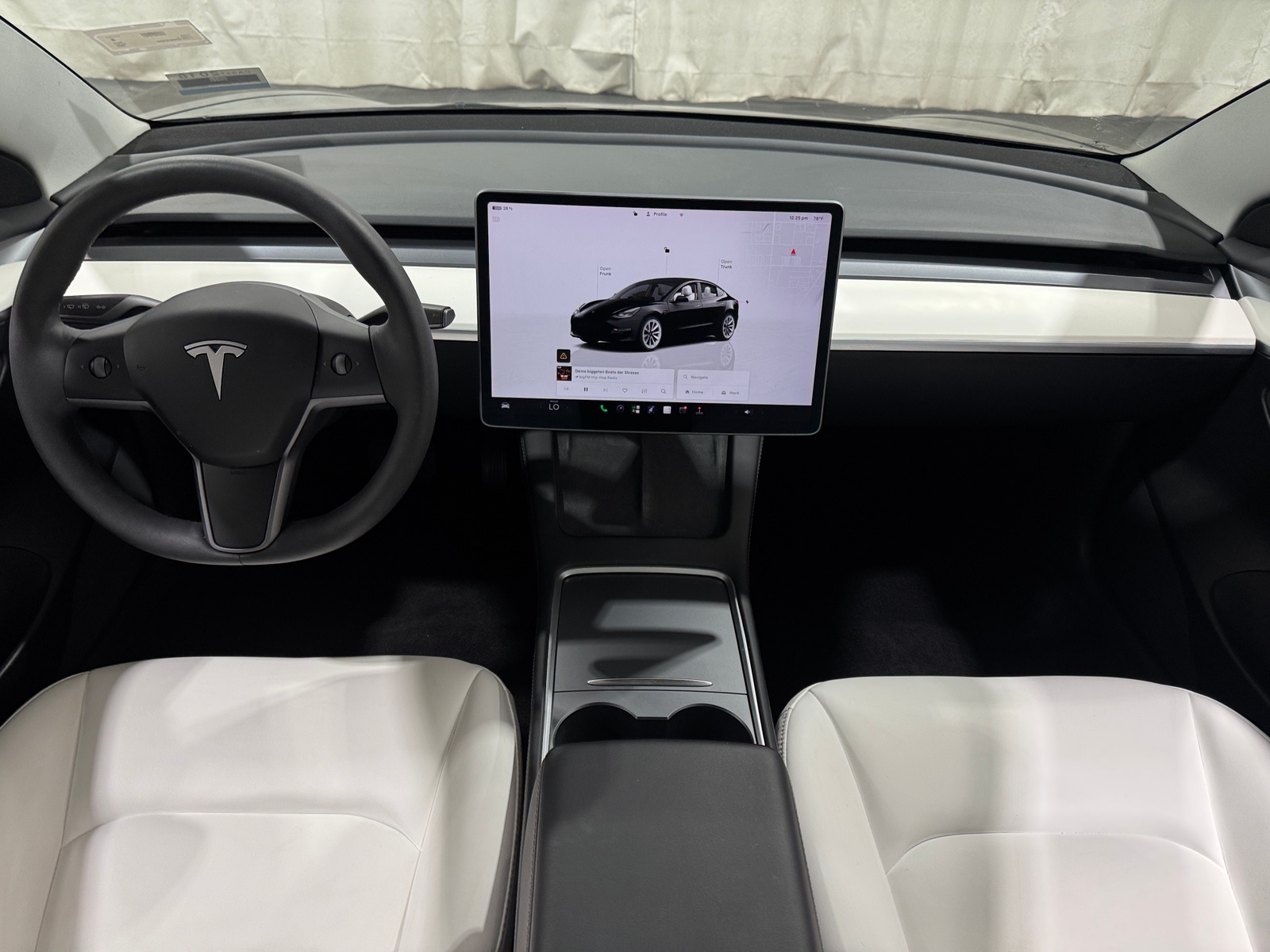 Thumbnail: 2022 Tesla Model 3 - 2