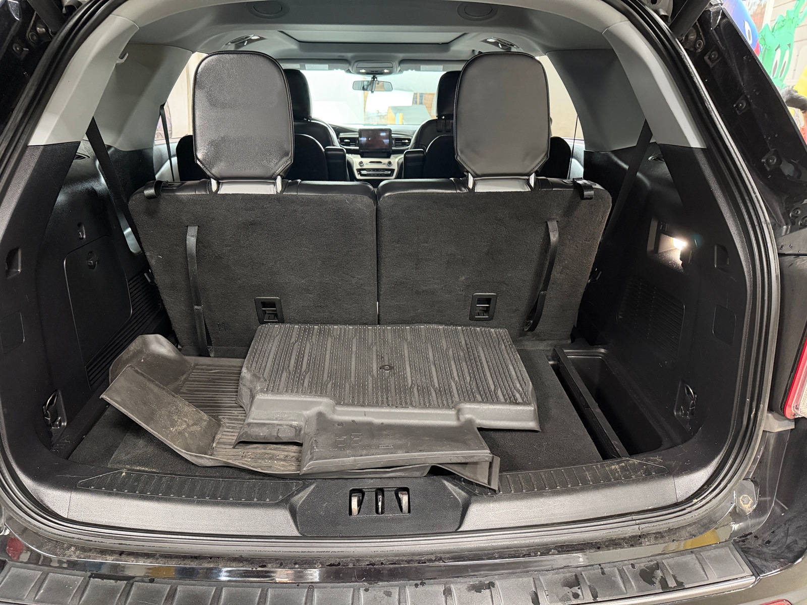 Thumbnail: 2021 Ford Explorer - 7