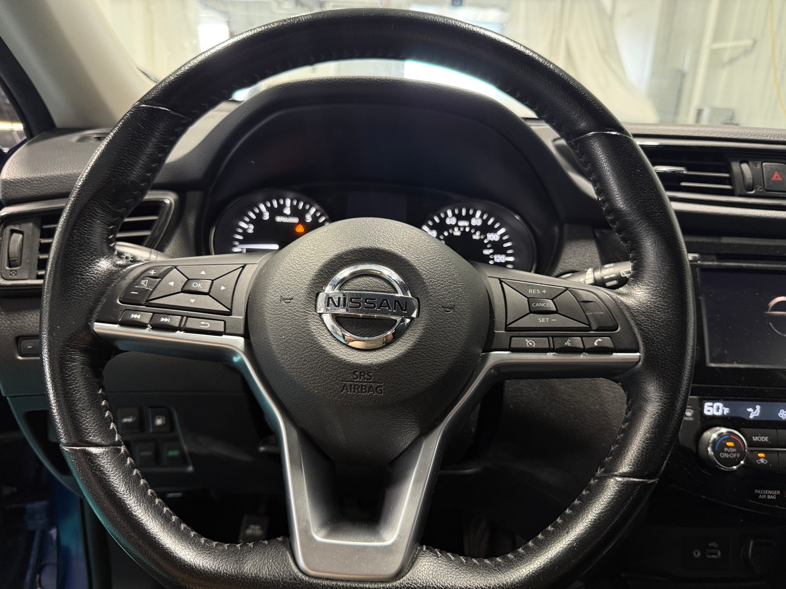 Thumbnail: 2020 Nissan Rogue - 5