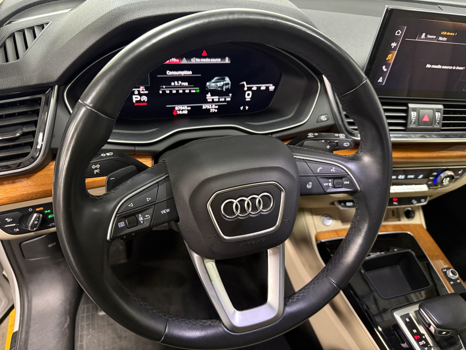 Thumbnail: 2021 Audi Q5 - 4