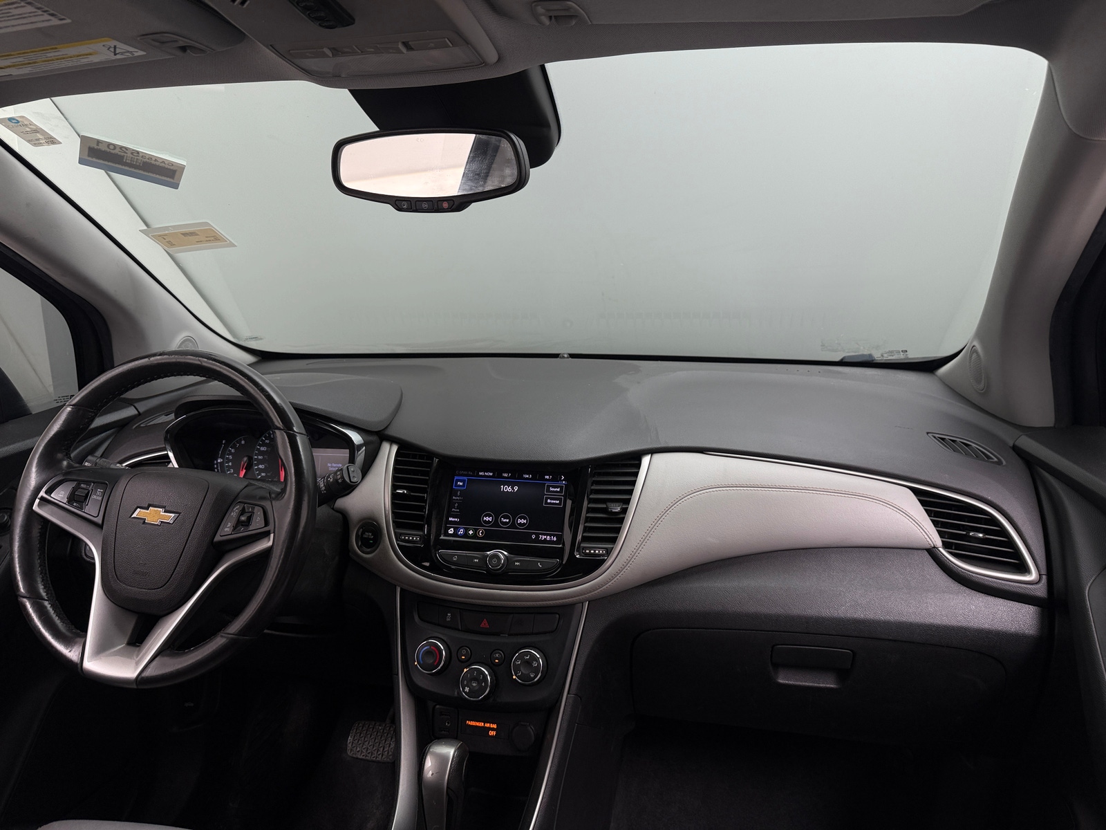 Thumbnail: 2020 Chevrolet Trax - 3