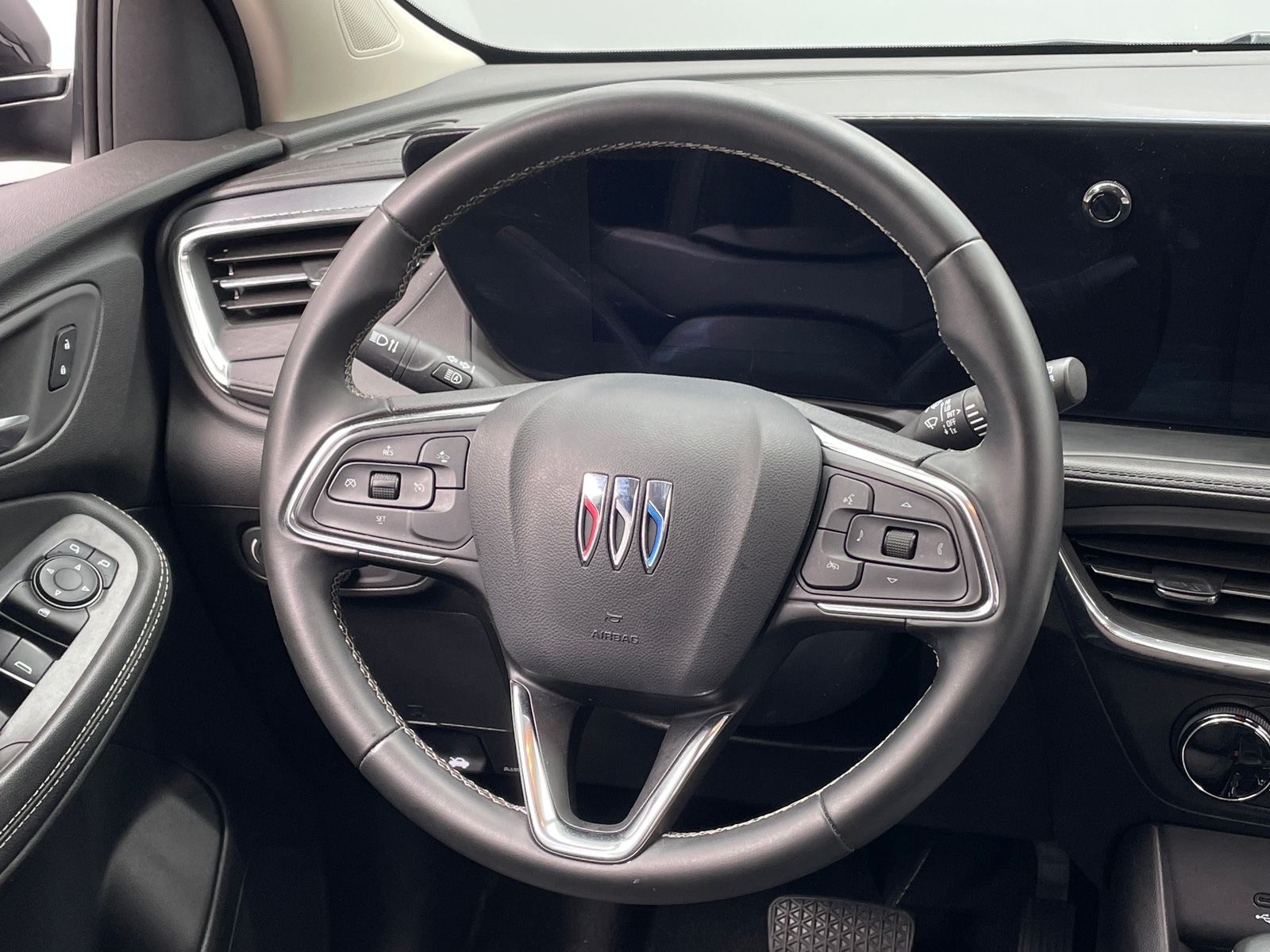 Thumbnail: 2025 Buick Encore GX - 4