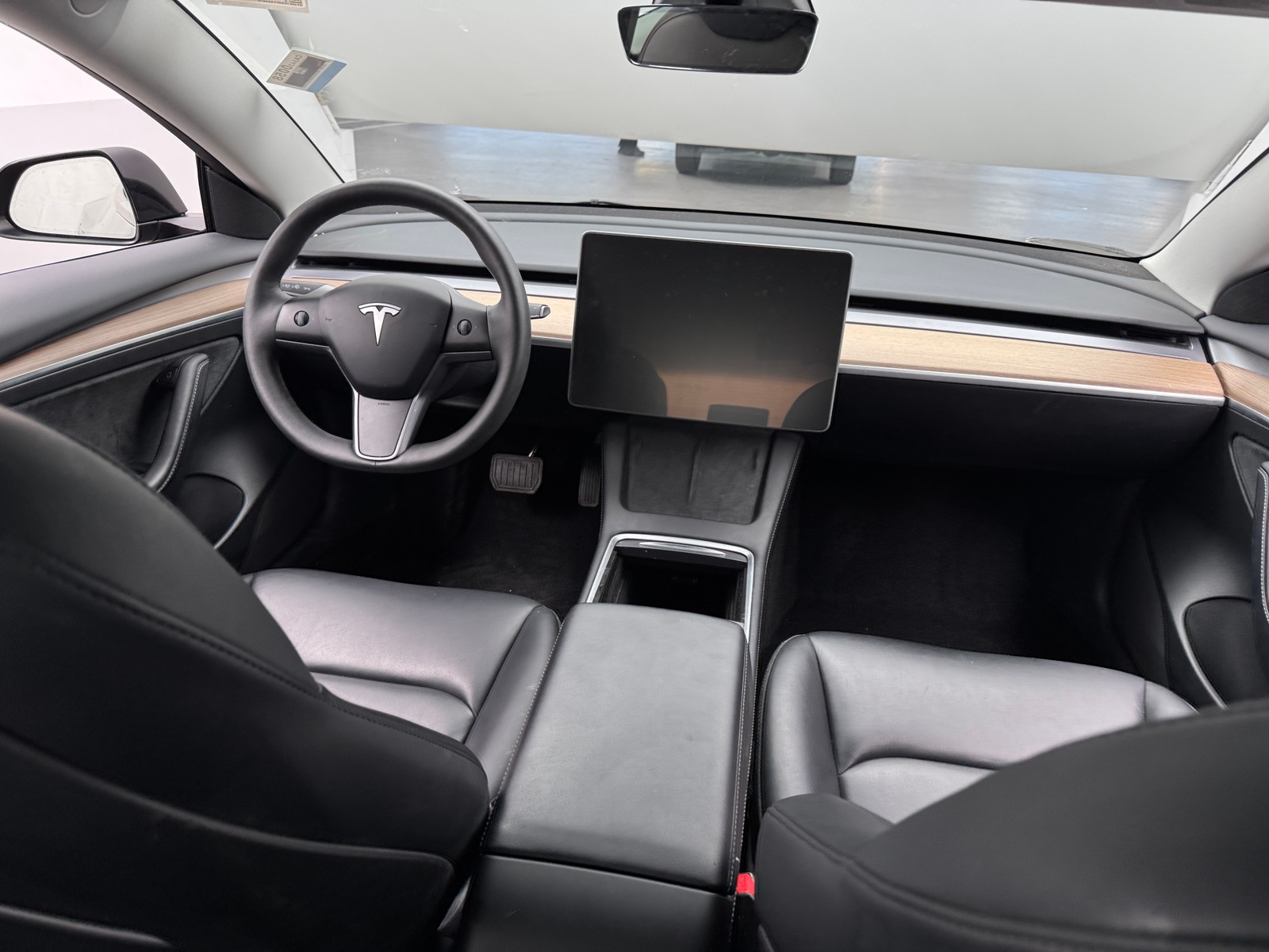 Thumbnail: 2023 Tesla Model 3 - 2