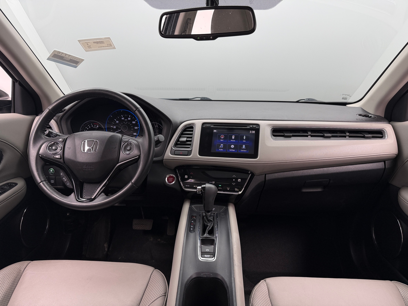 Thumbnail: 2018 Honda HR-V - 2