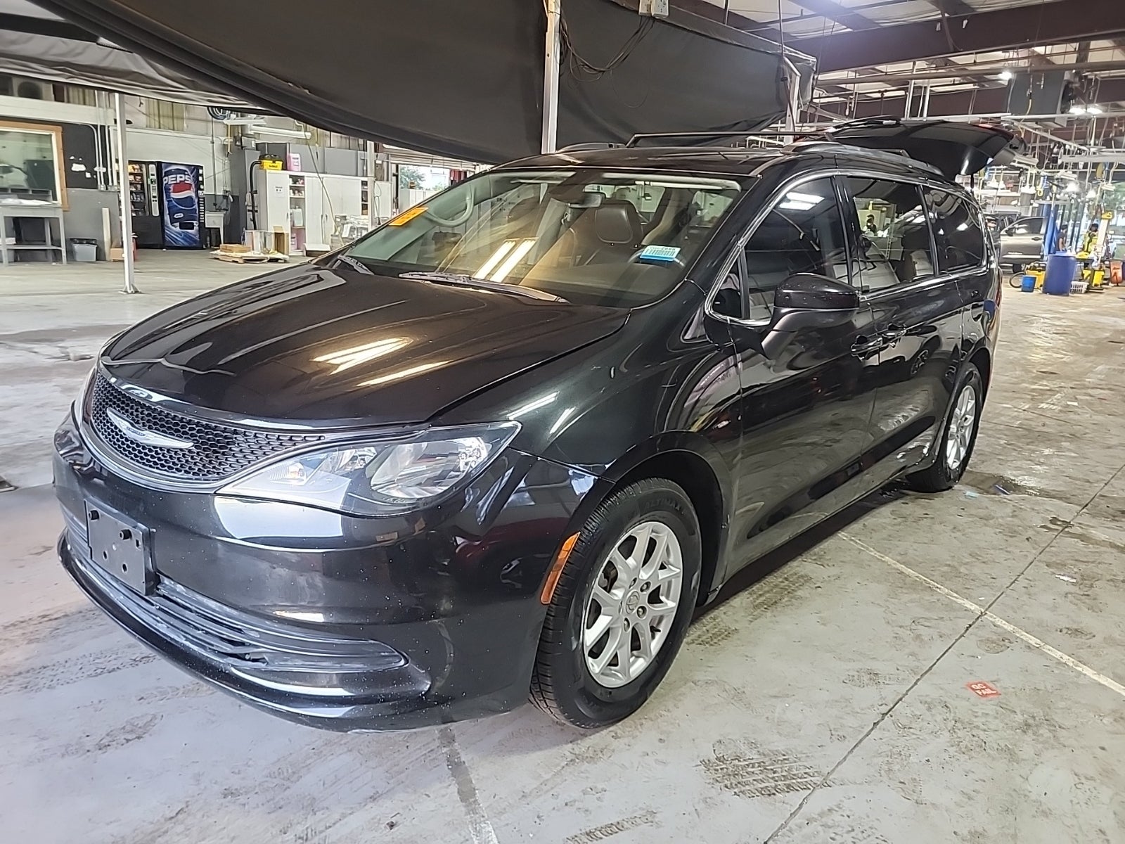 2020 Chrysler Voyager Lxi
