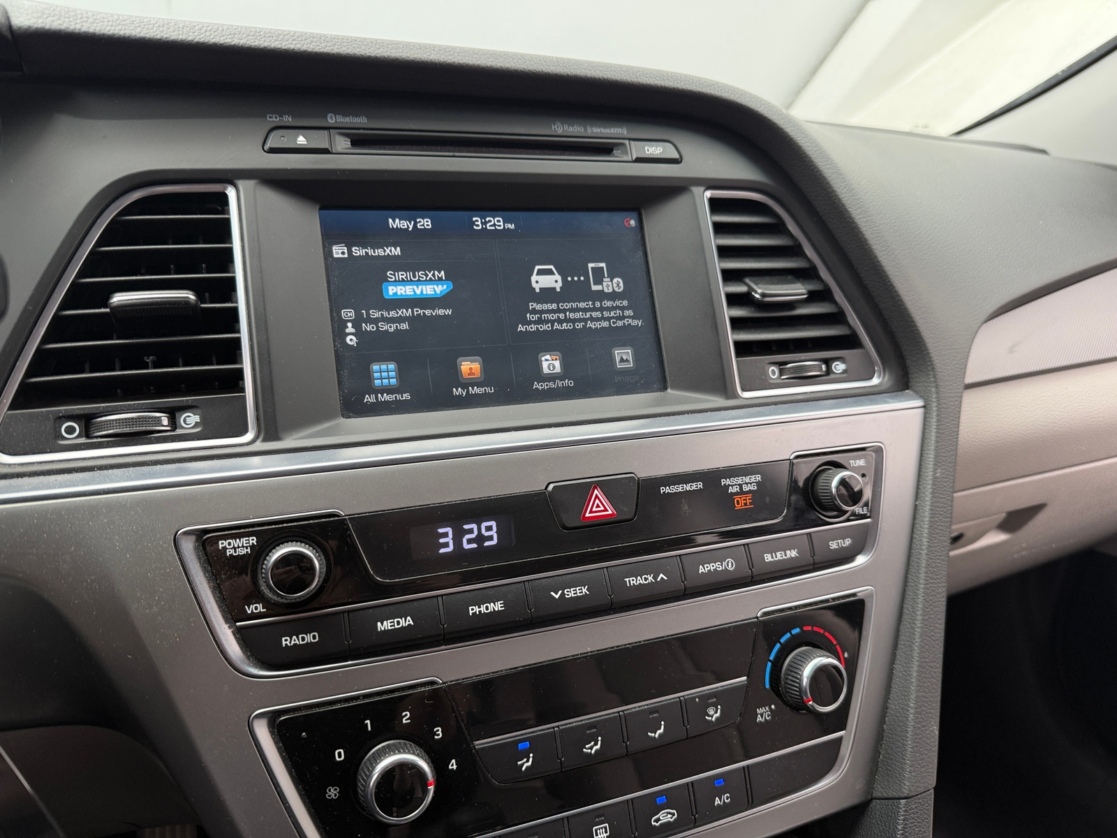 Thumbnail: 2017 Hyundai Sonata - 4