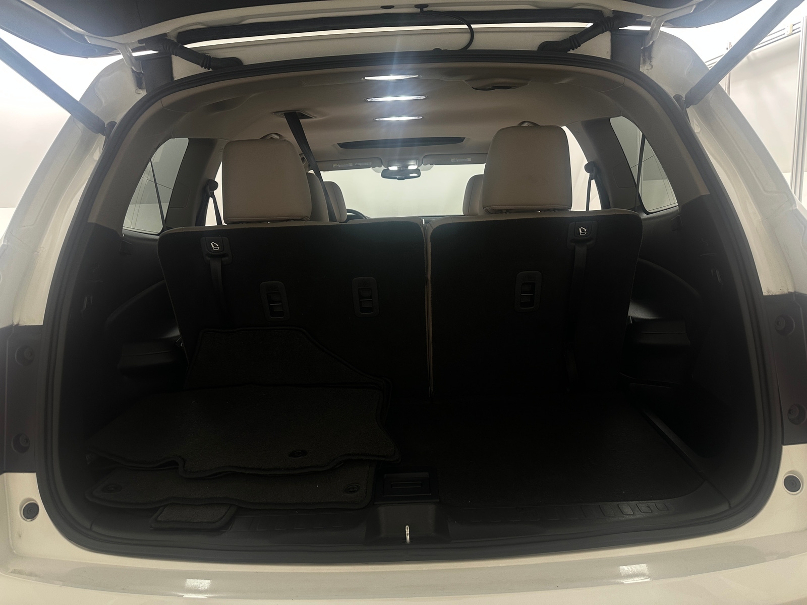 Thumbnail: 2016 Honda Pilot - 6