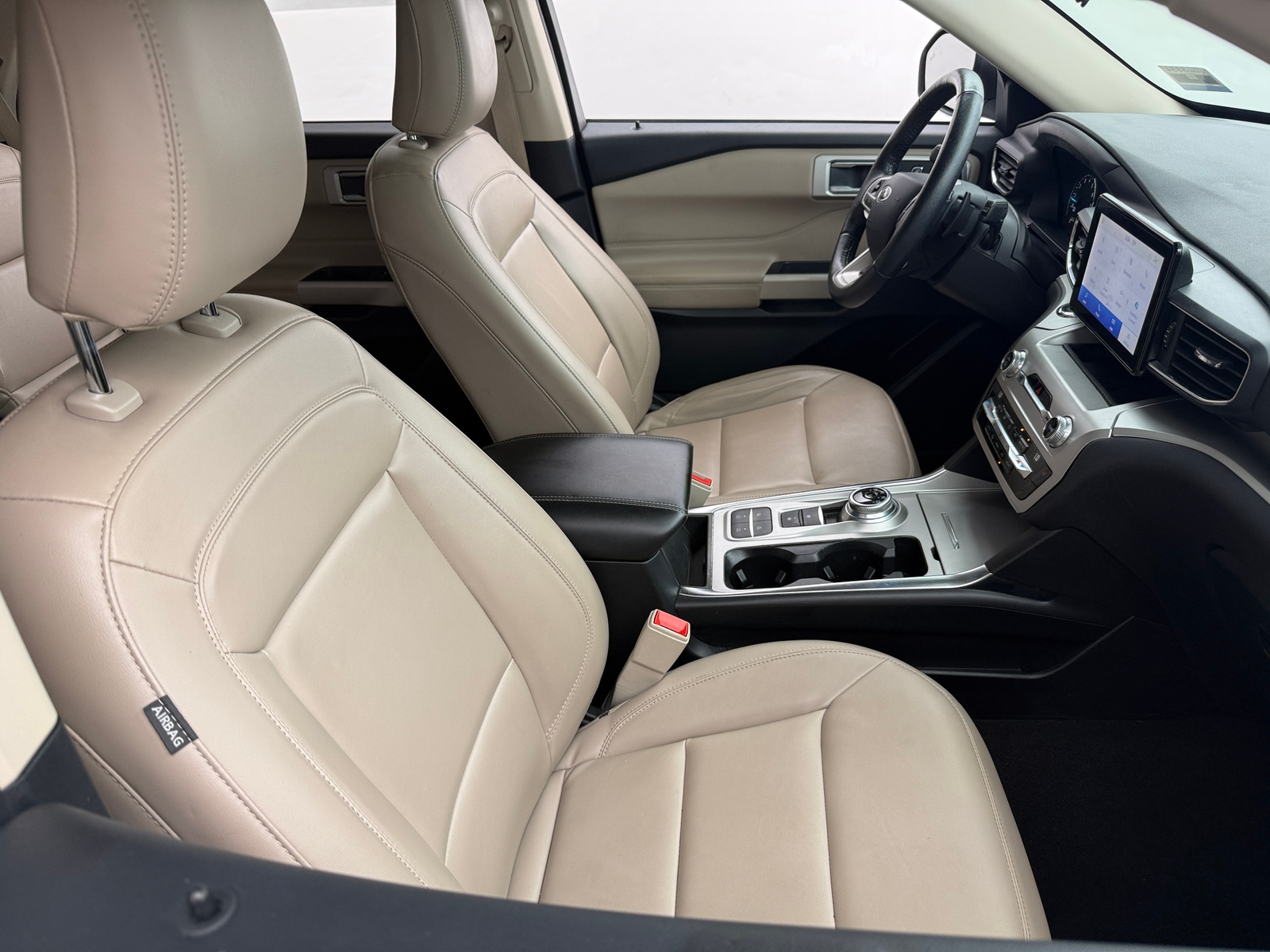 Thumbnail: 2021 Ford Explorer - 2