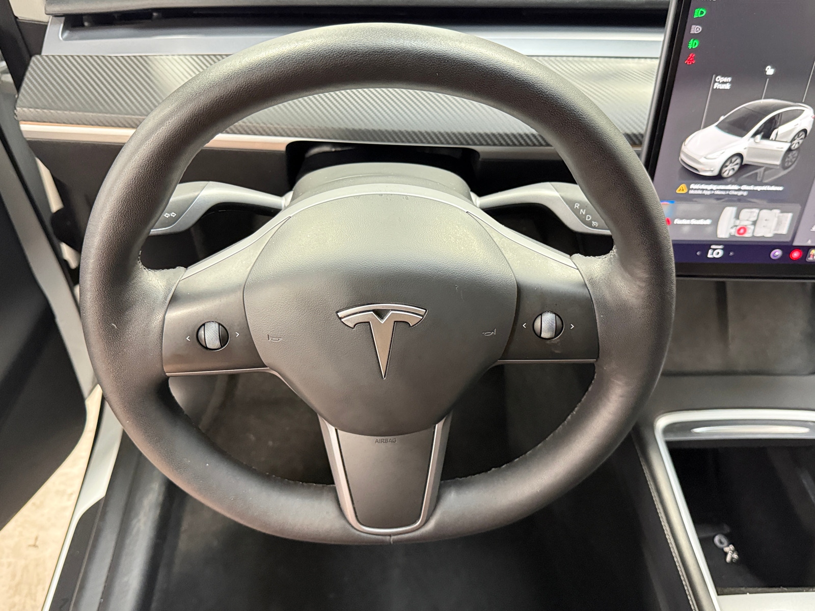 Thumbnail: 2022 Tesla Model Y - 4