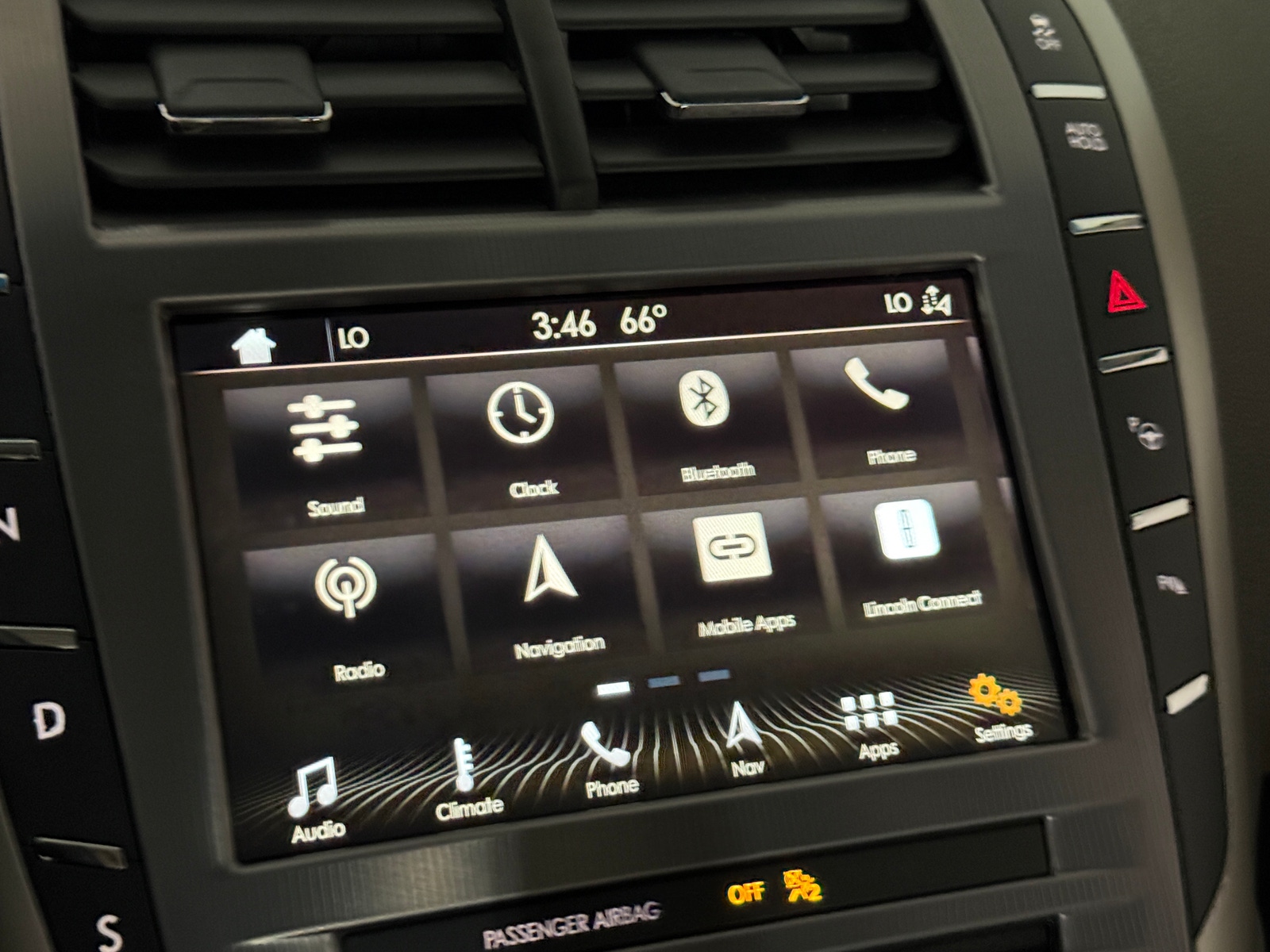 Thumbnail: 2019 Lincoln MKZ - 3
