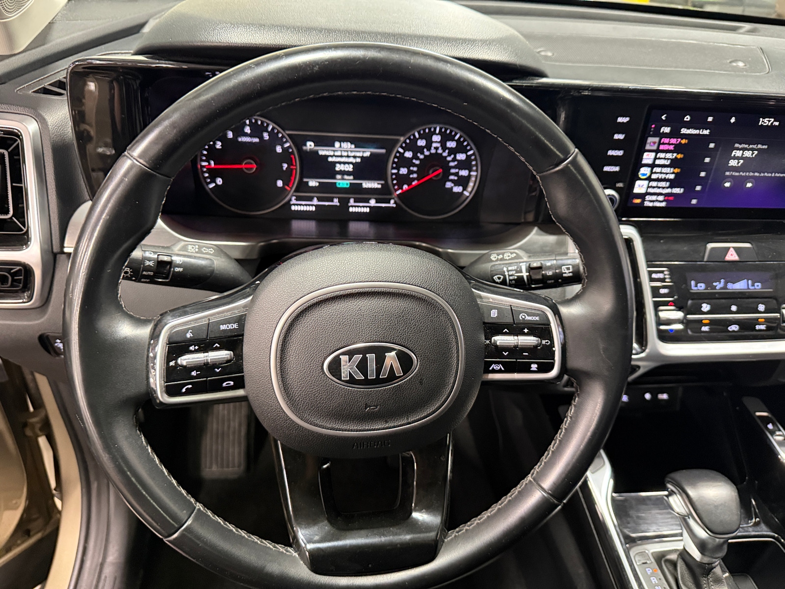 Thumbnail: 2021 Kia Sorento - 4