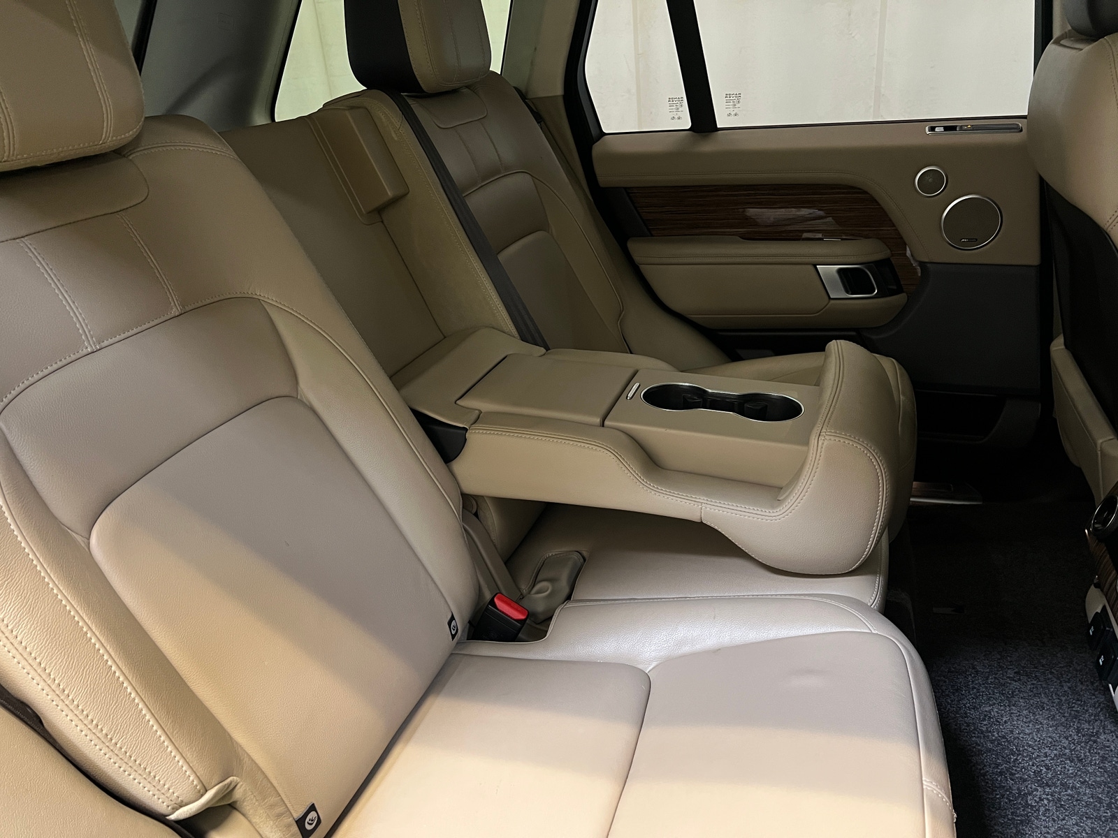 Thumbnail: 2019 Land Rover Range Rover - 5