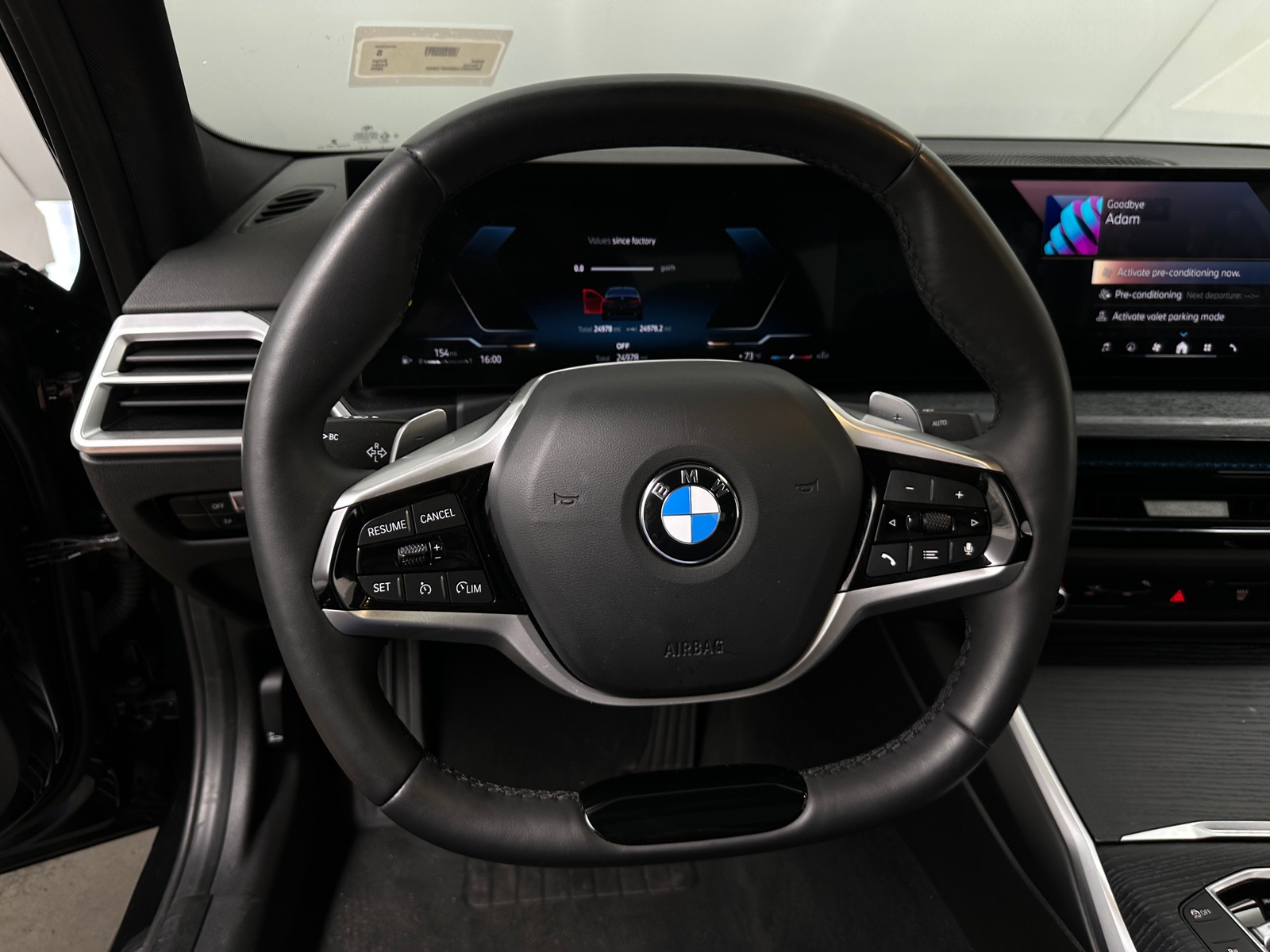 Thumbnail: 2025 BMW 3 Series - 4