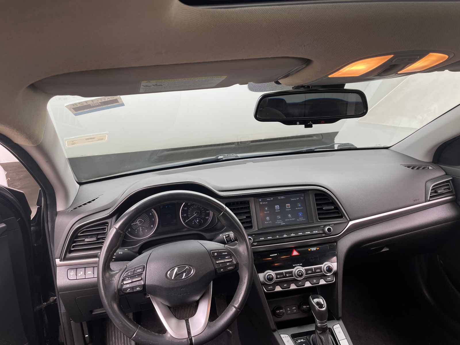 Thumbnail: 2020 Hyundai Elantra - 3