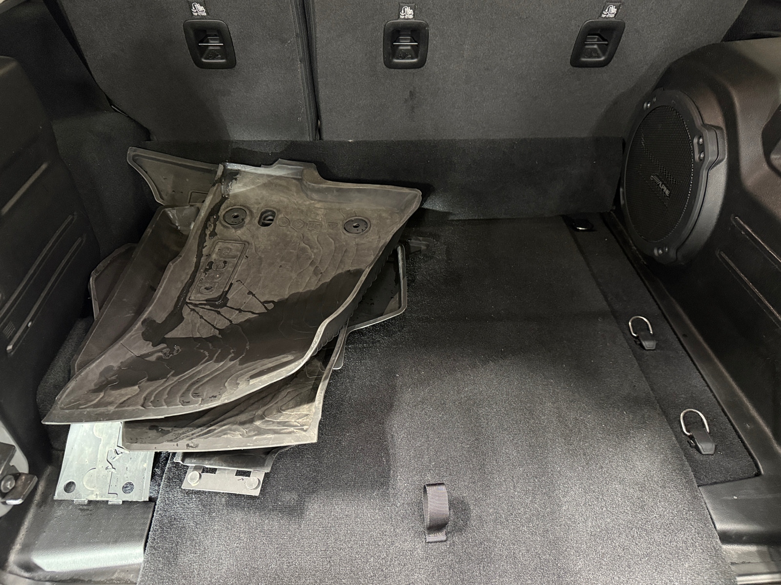 Thumbnail: 2022 Jeep Wrangler - 6