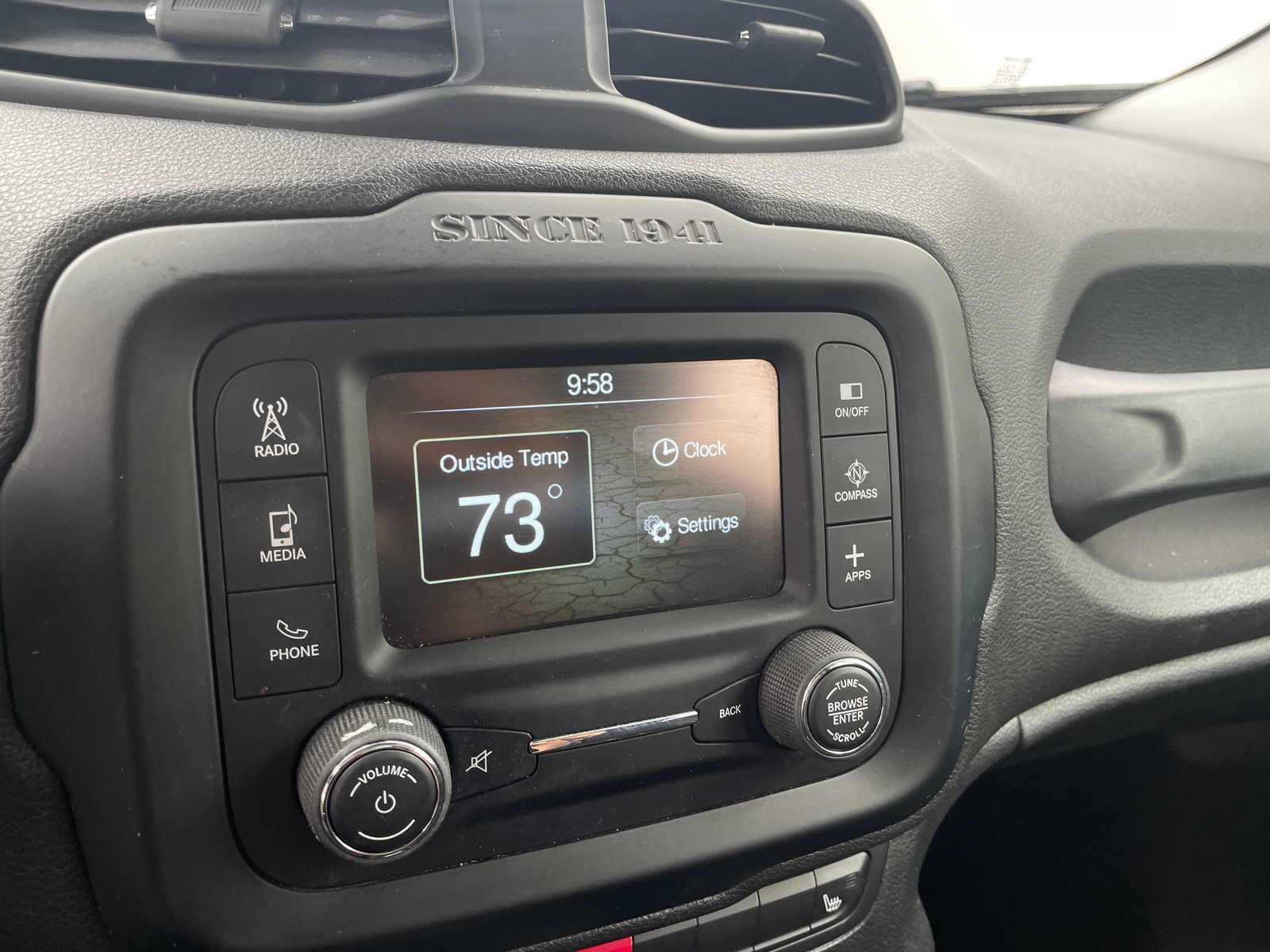 Thumbnail: 2017 Jeep Renegade - 4