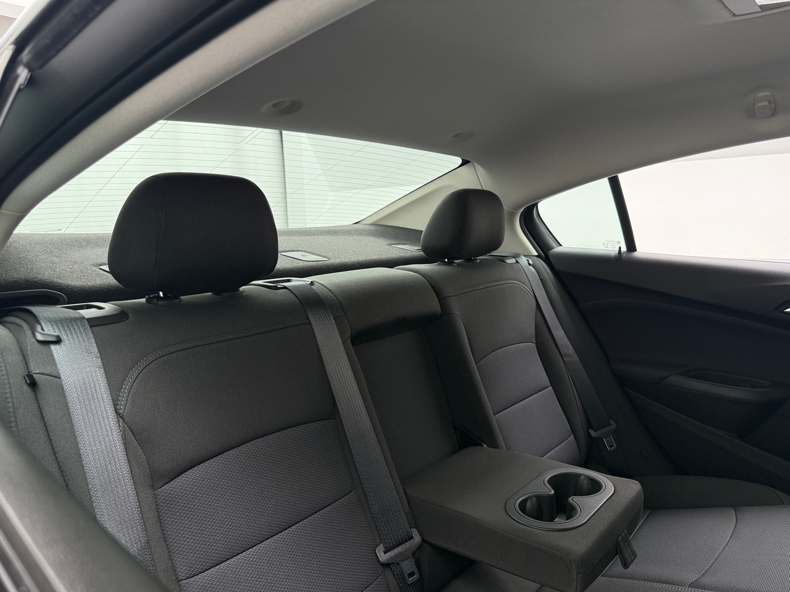 Thumbnail: 2018 Chevrolet Cruze - 6
