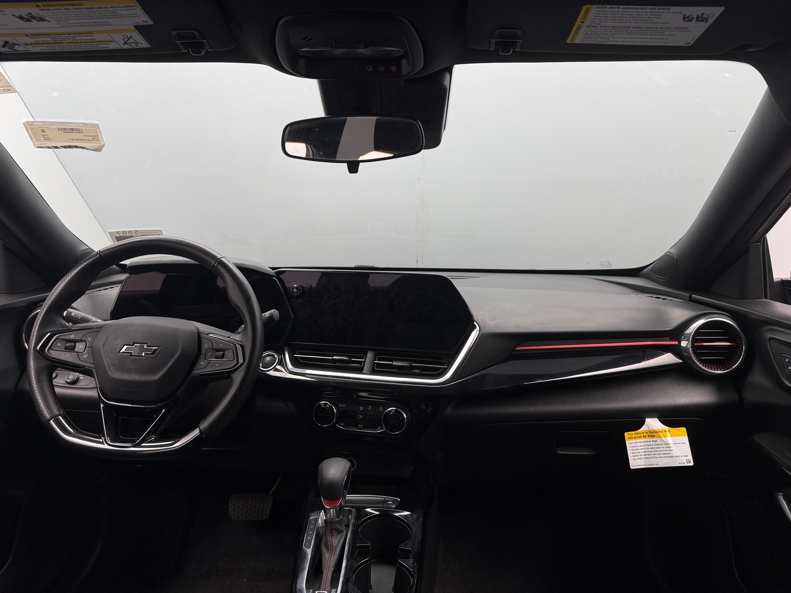 Thumbnail: 2025 Chevrolet Trax - 2
