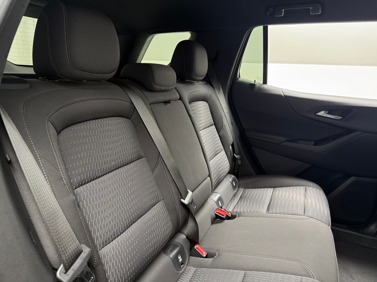 Thumbnail: 2025 Chevrolet Equinox - 6