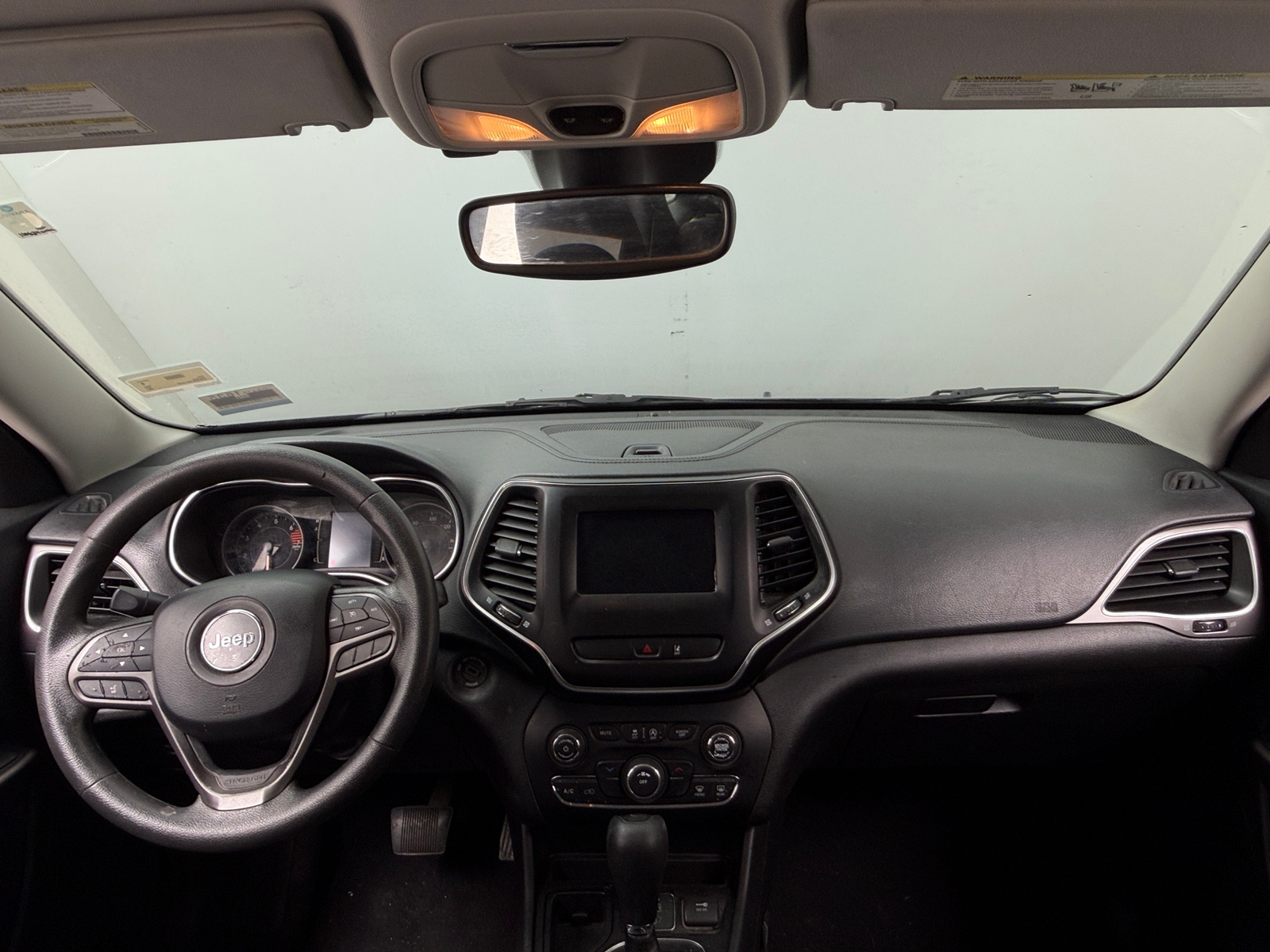 Thumbnail: 2021 Jeep Cherokee - 3